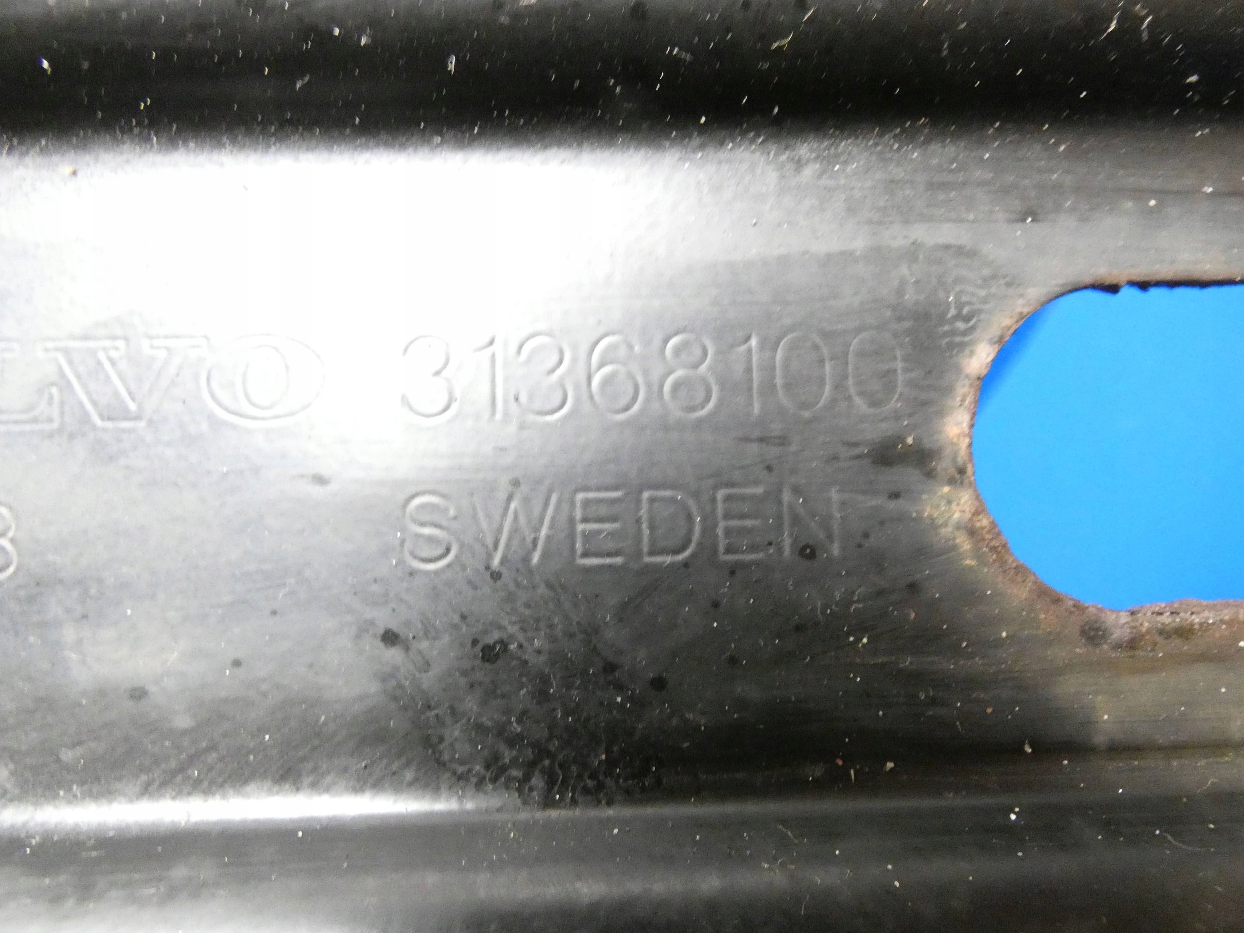 VOLVO V60 S60 II LIFT 13- sider front front lower below radiator