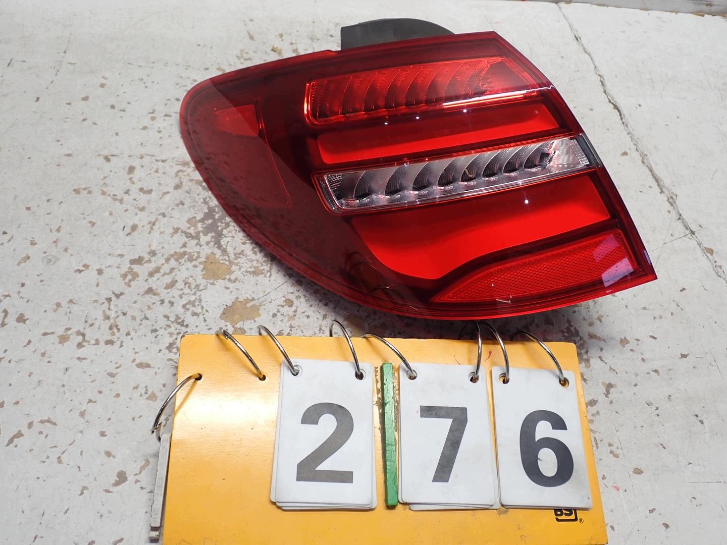 light rear part rear left MERCEDES B-class W246 LIFT 2015