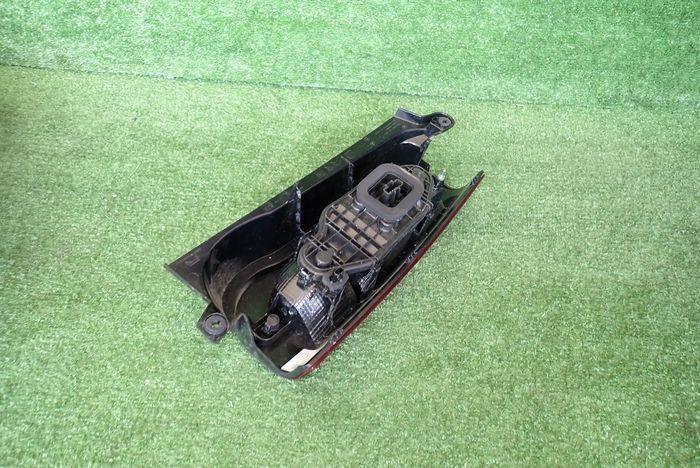 PARTNER BERLINGO IV COMBO E light left rear rear part