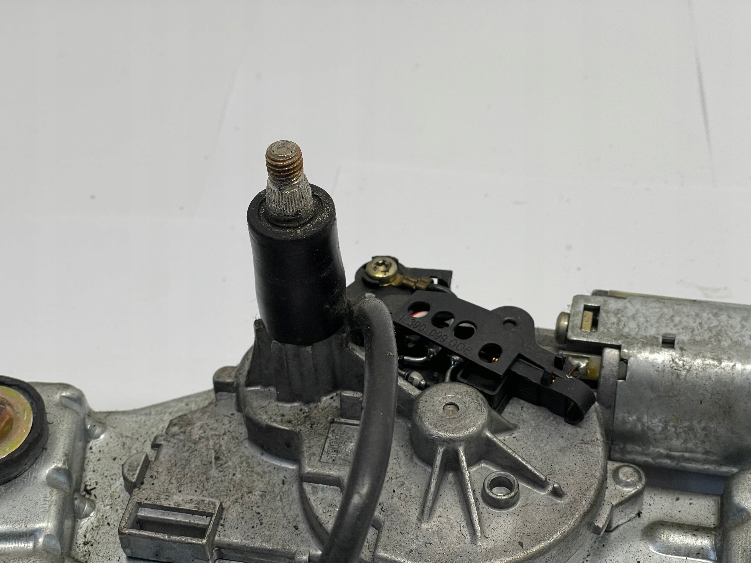 Ford OE 0390201552 motorić brisača stražnje