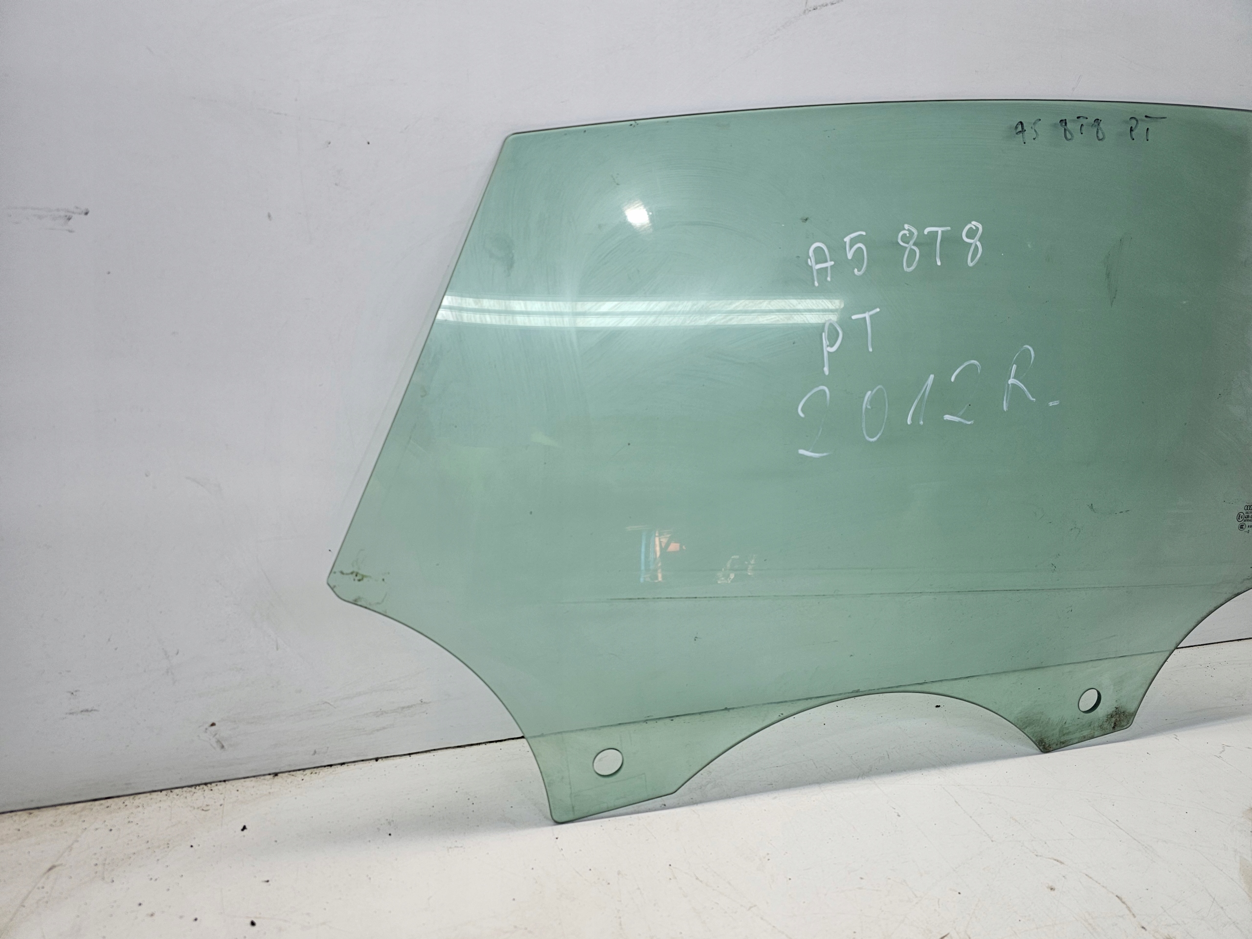 window side door right rear part AUDI A5 SPORTBACK 2012R