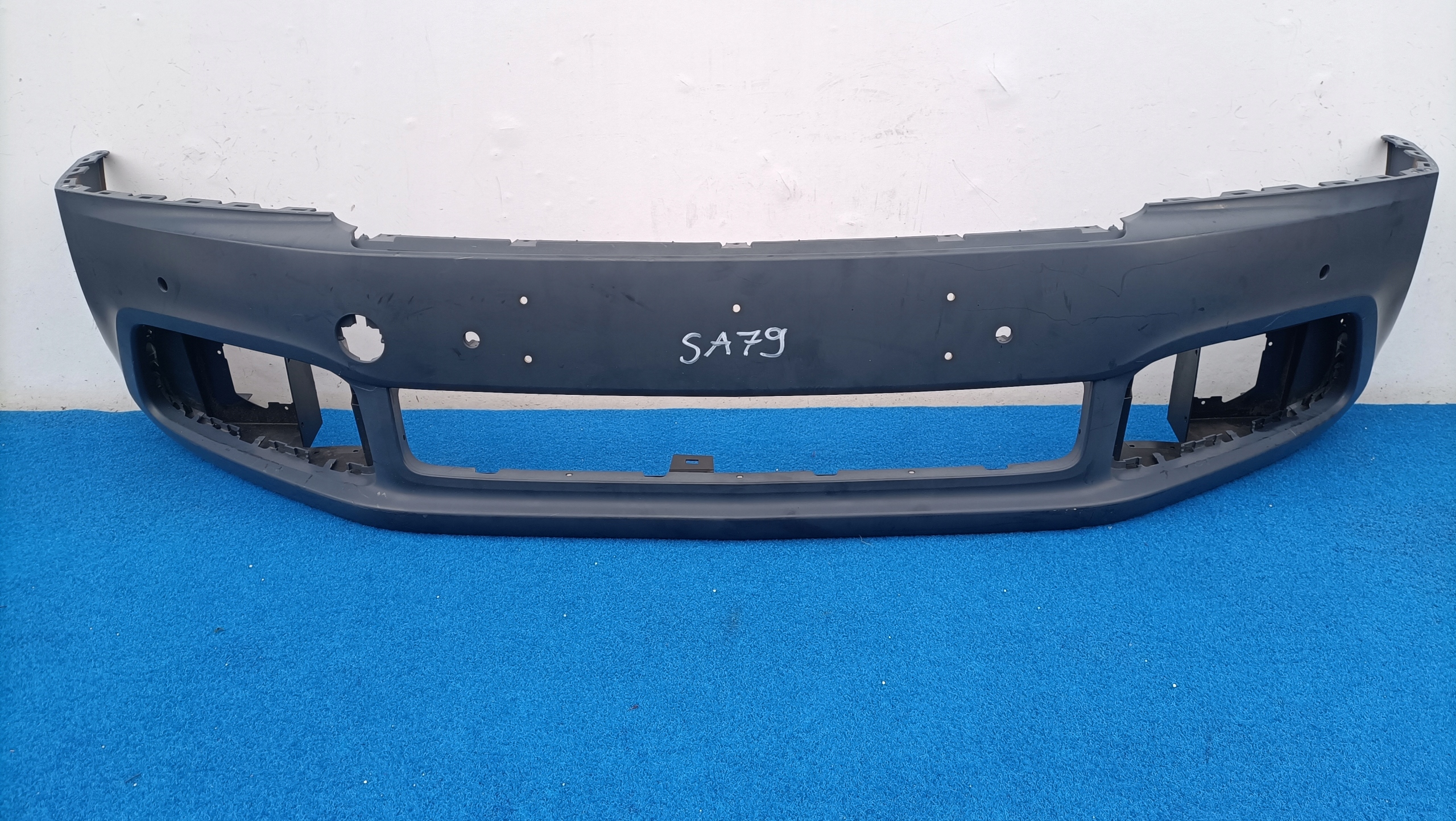BENTLEY MULSANNE LIFT bumper front 6XPDC + SZKIELT support 3Y0807152 SA79
