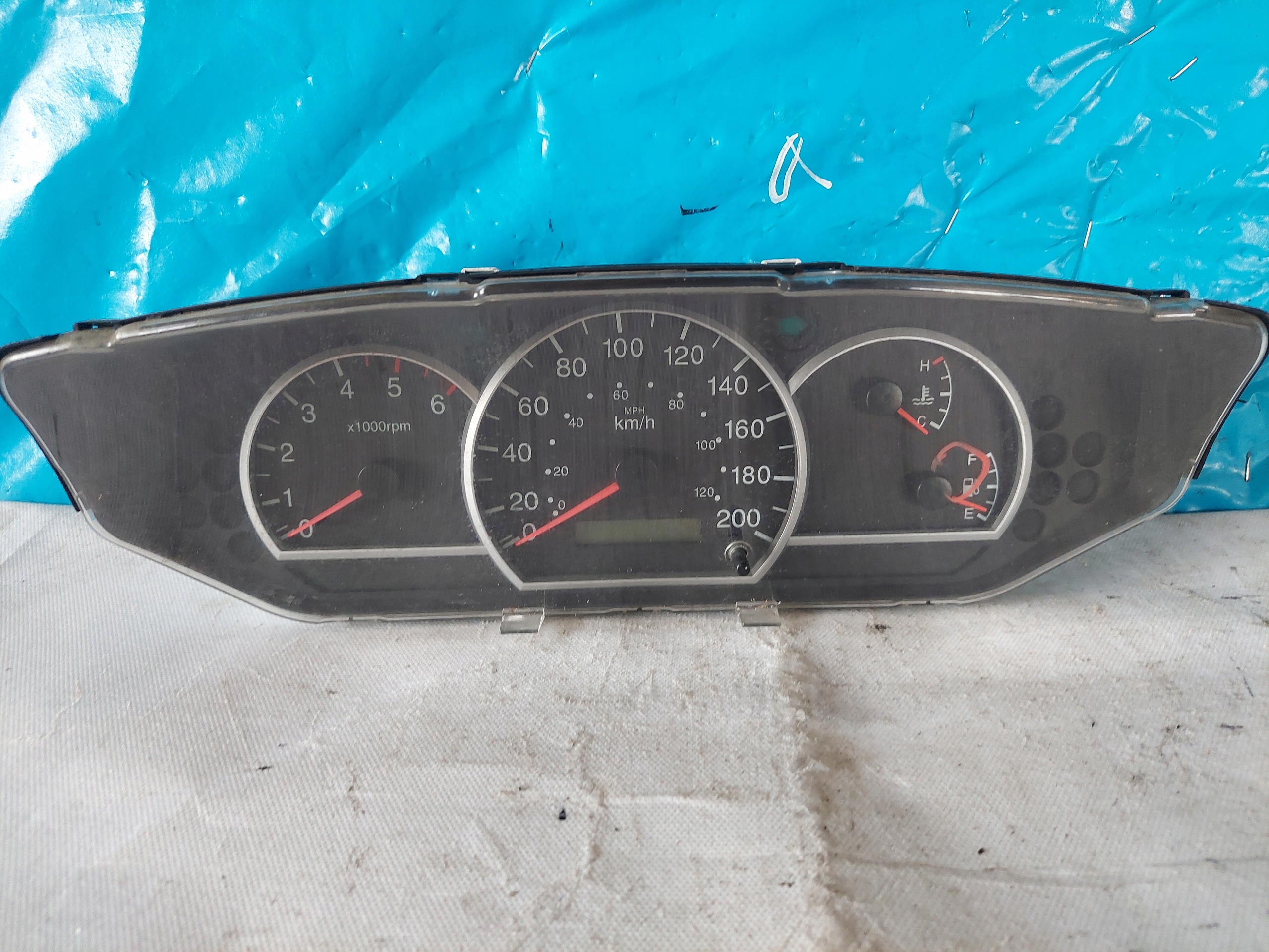 dials clock KIA CARENS II 2.0 CRDI 200399400K