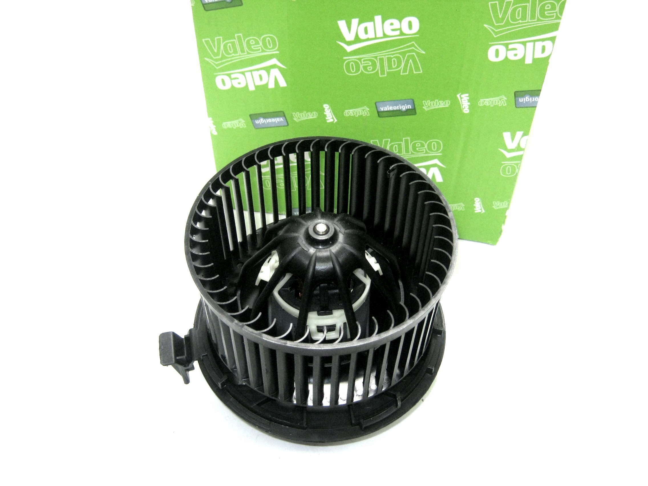 7701056965 - НОВЫЙ ВЕНТИЛЯТОР САЛОНА RENAULT MEGANE II