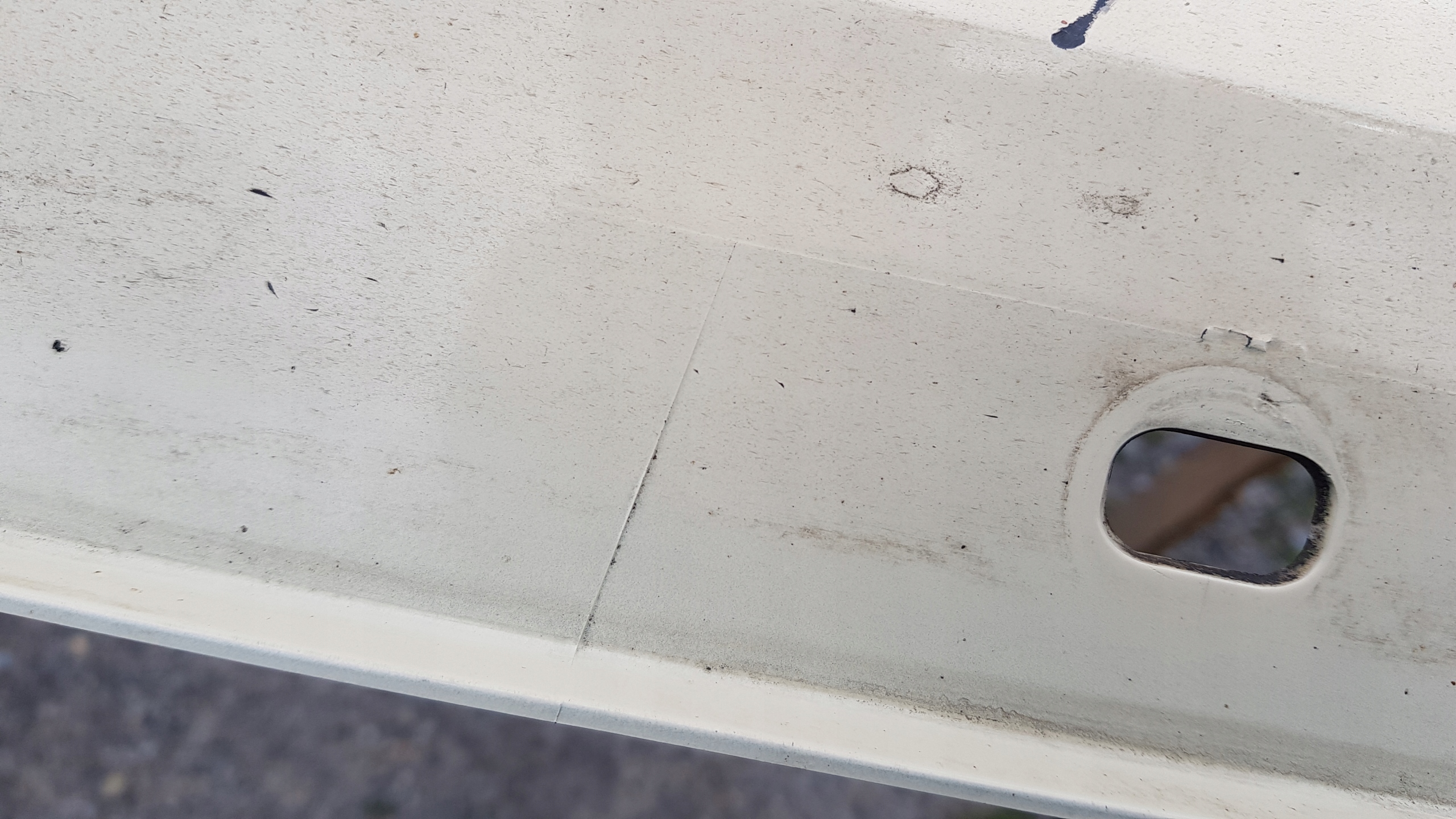 MERCEDES W212 lišta prahová levá