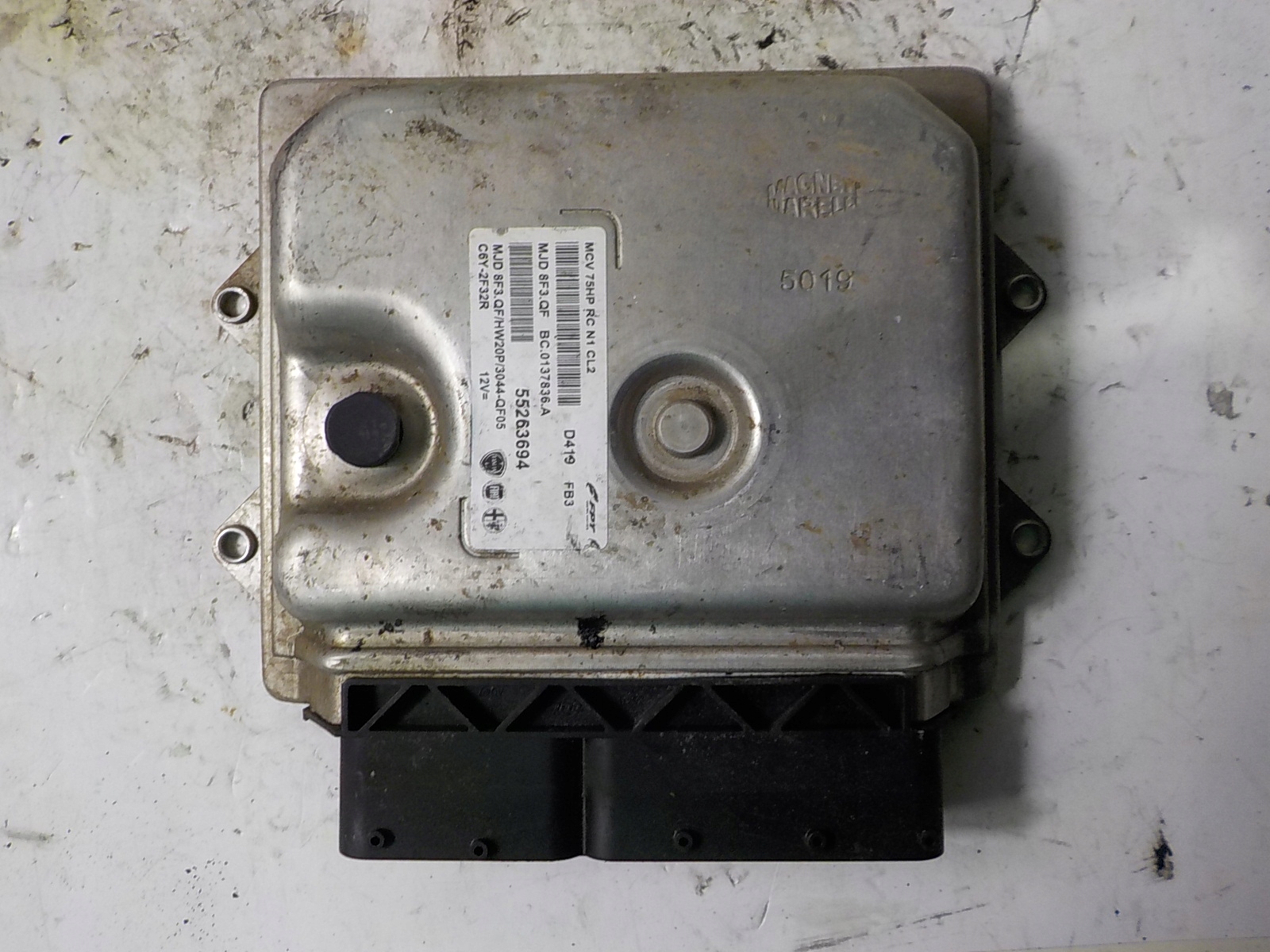 FIAT computer control unit 55263694 MJD8F3.QF D419
