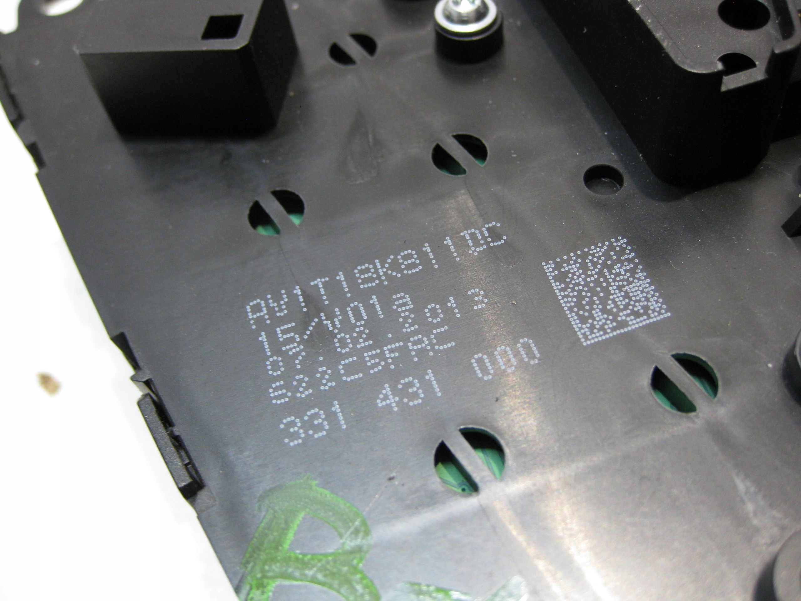 FORD B-MAX 13R 1.0EB control panel RADIEM CD AV1T18K811DC