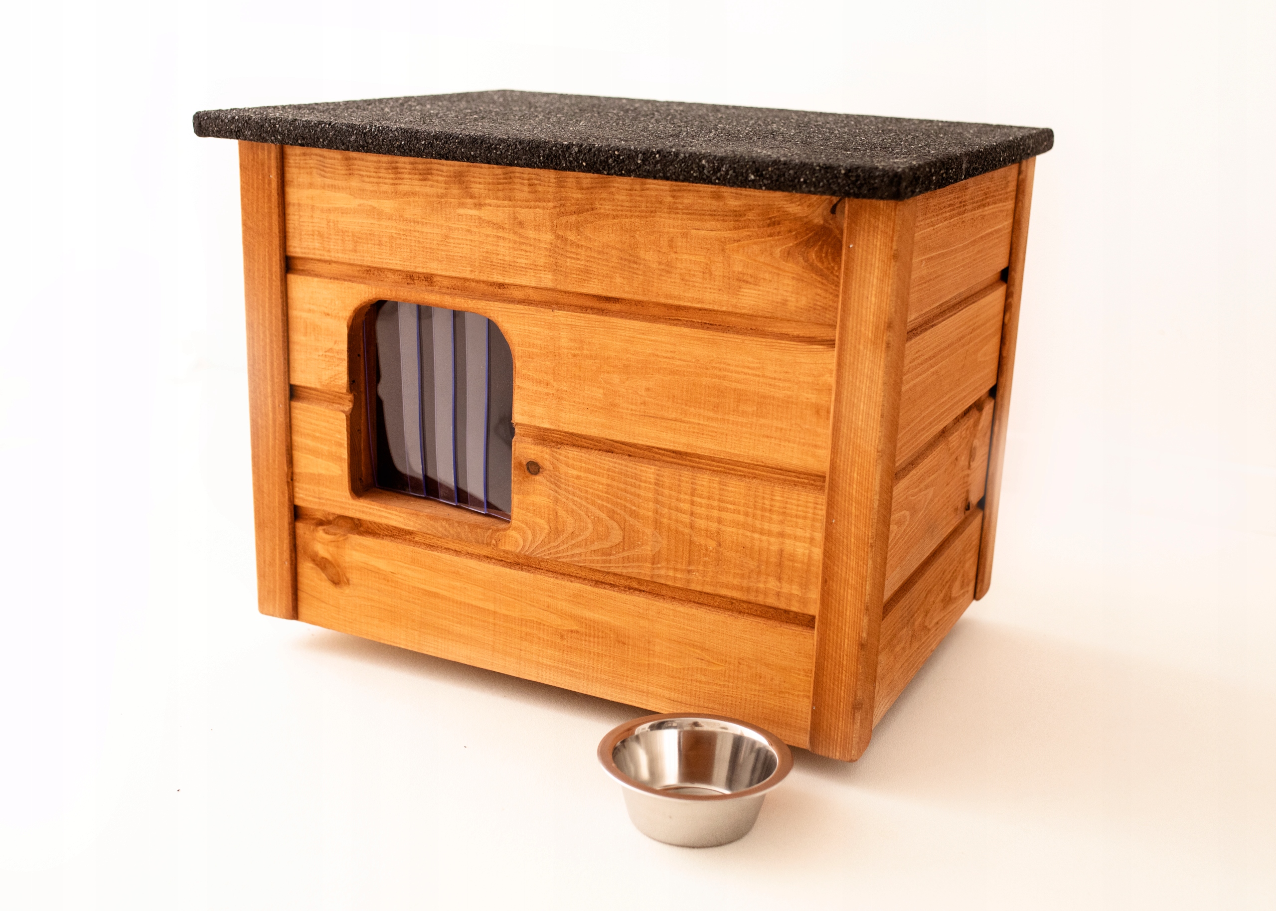 Buda dla kota psa cała Ocieplana wysyła w całości