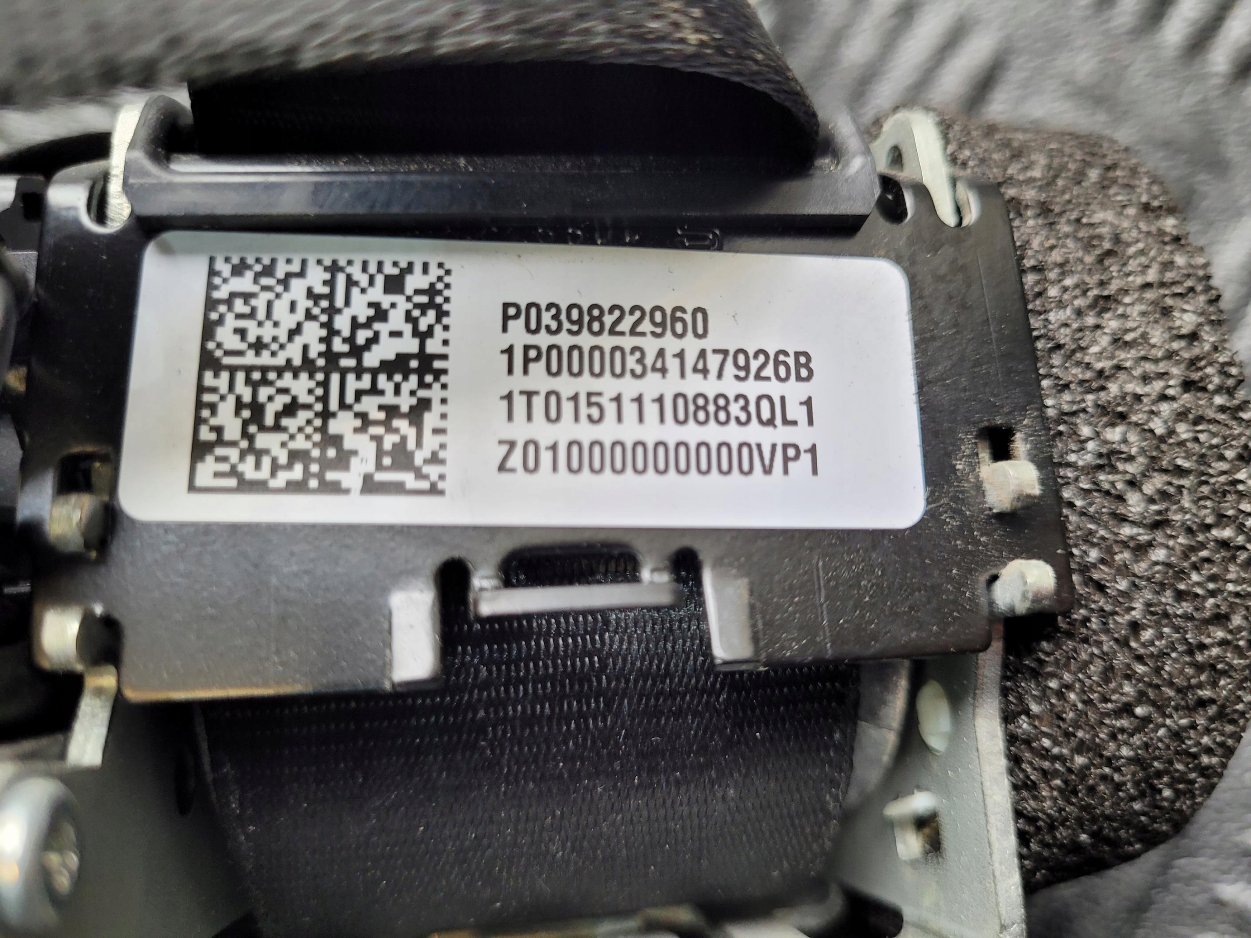 Gurten Sicherheits heck hinten mitte VOLVO S60 II LIFT