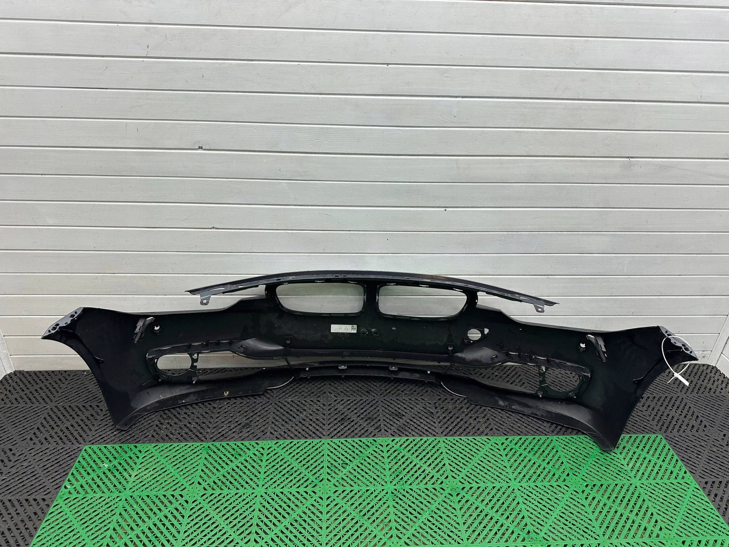 front bumper front BMW 3 F30 F31 LUXURY