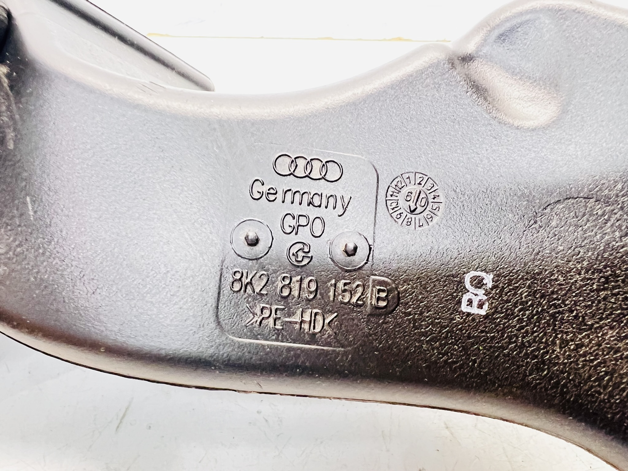 canale POWIETRZNY AUDI A4 B8 8K2819152B