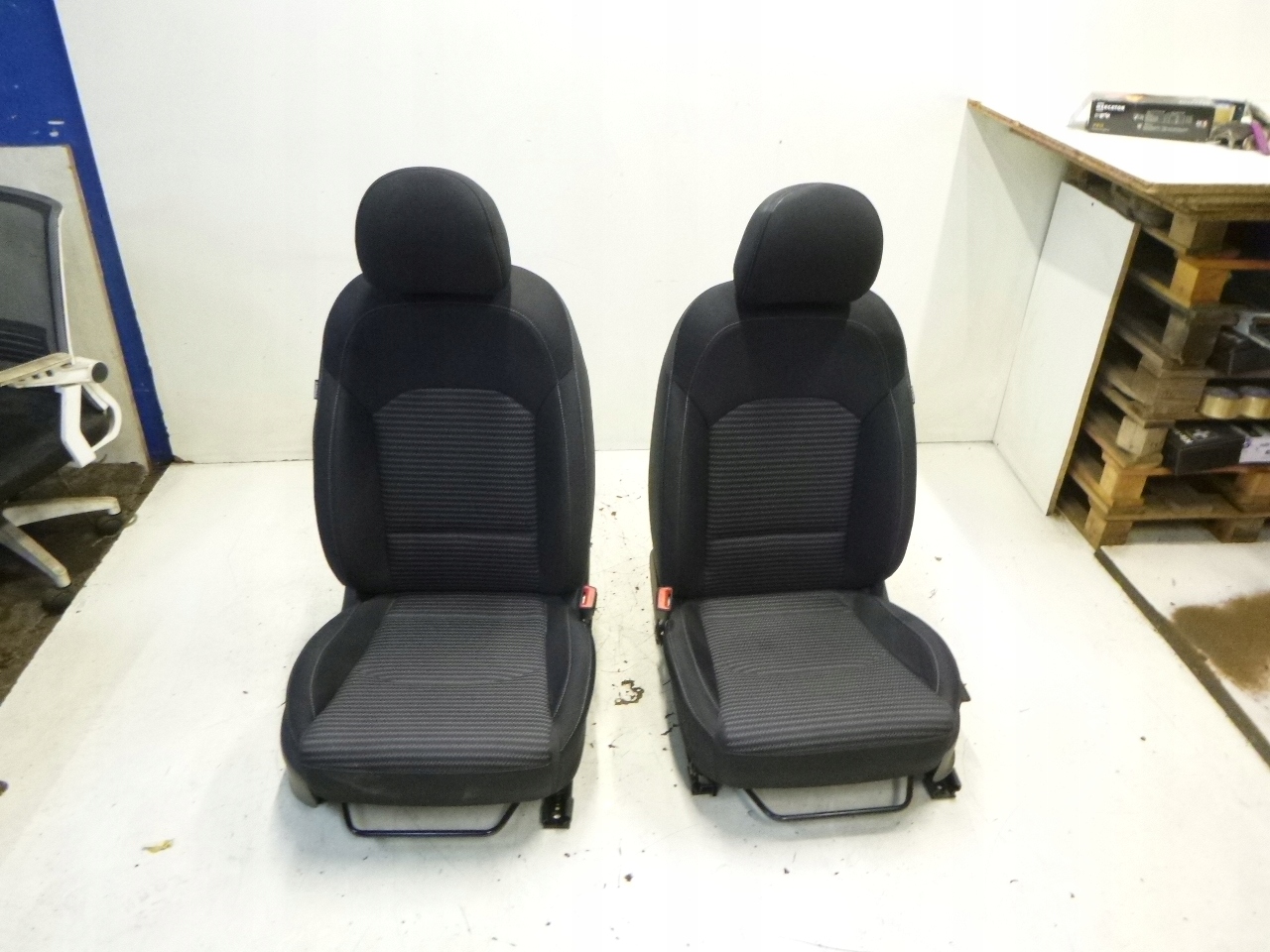 Sitze Komplet mitte Kia X CEED 2021r. EUROPA PHEV