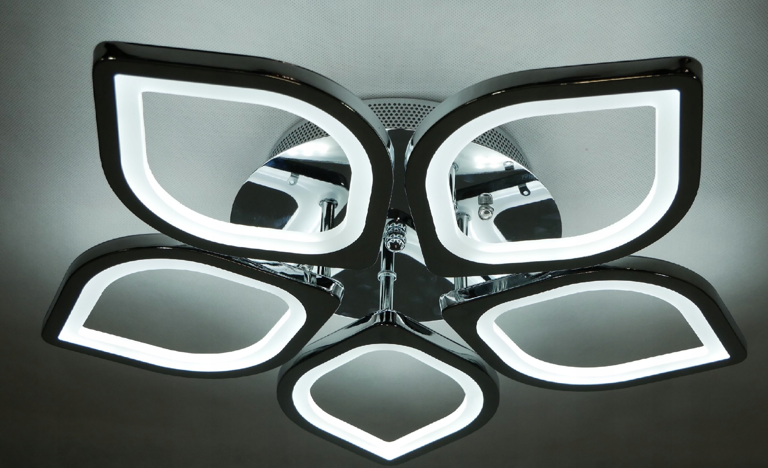 LAMPA LED RING LAMPA SUFITOWA PLAFON + PILOT 55 W Marka Amper