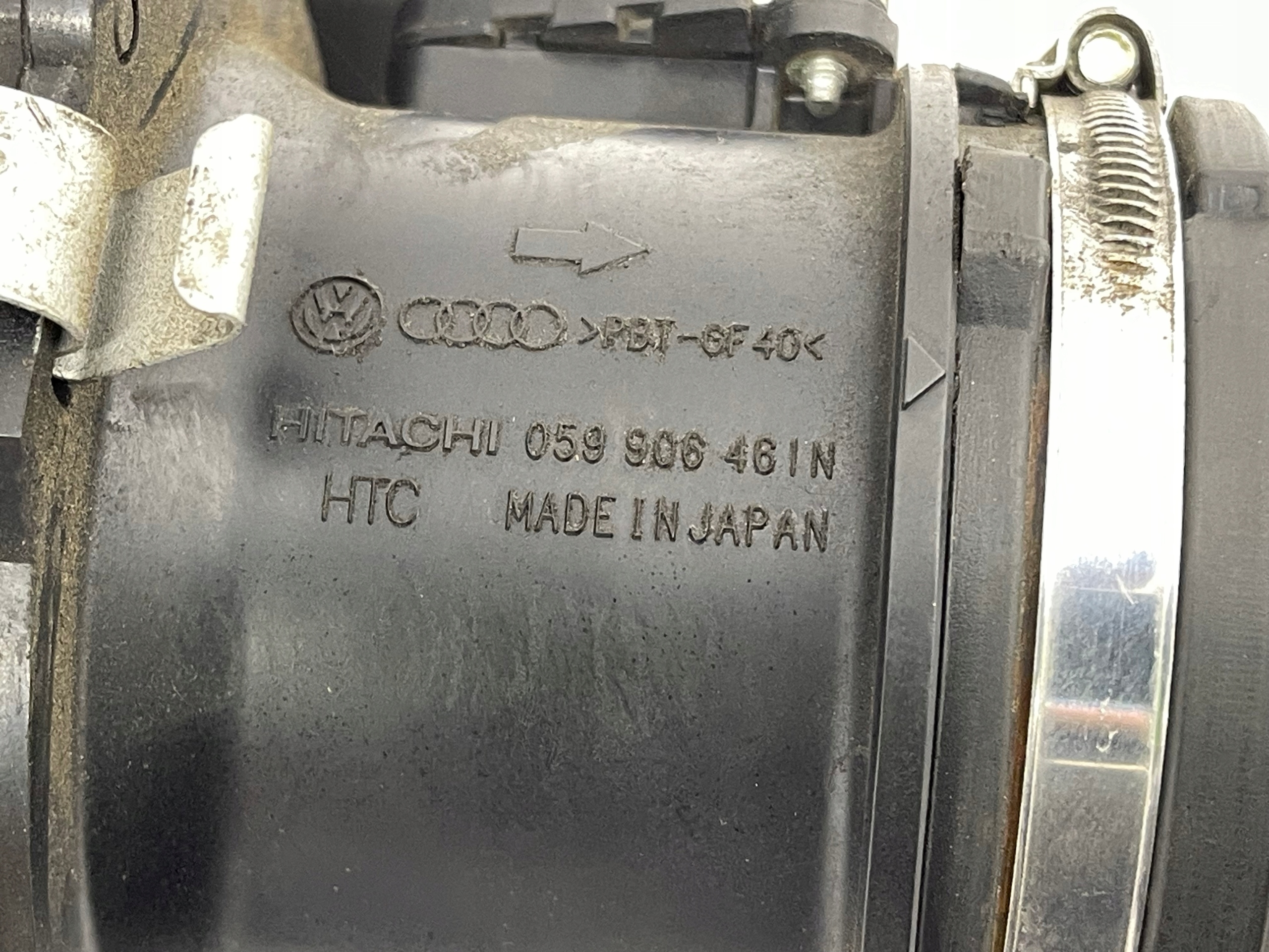 AUDI A5 8T LIFT Gehäuse filter luft 3.0 8K0133835B 8K0133837B