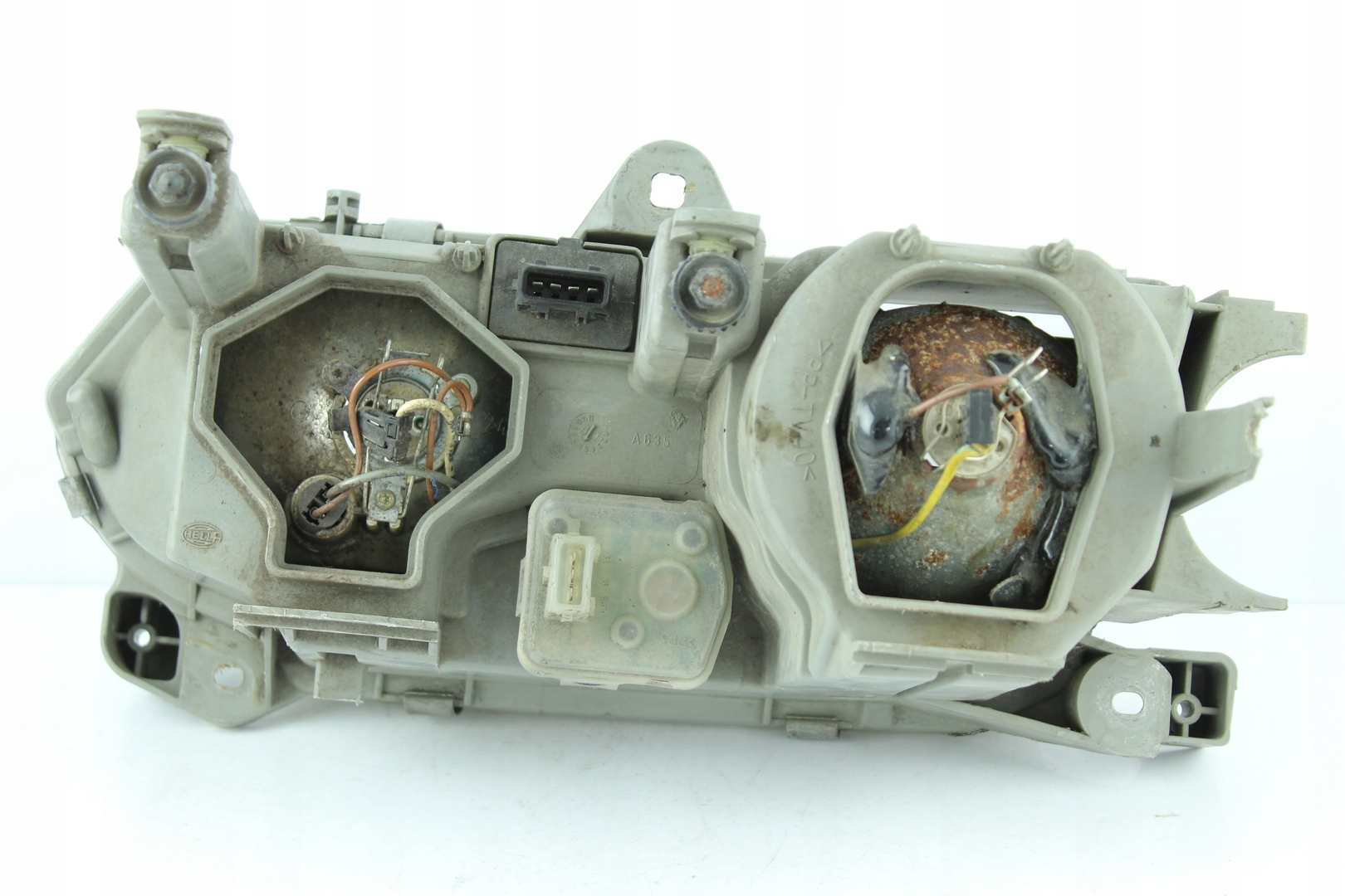REFLEKTOR light front ALFA ROMEO 146 right 302143 120 HELLA
