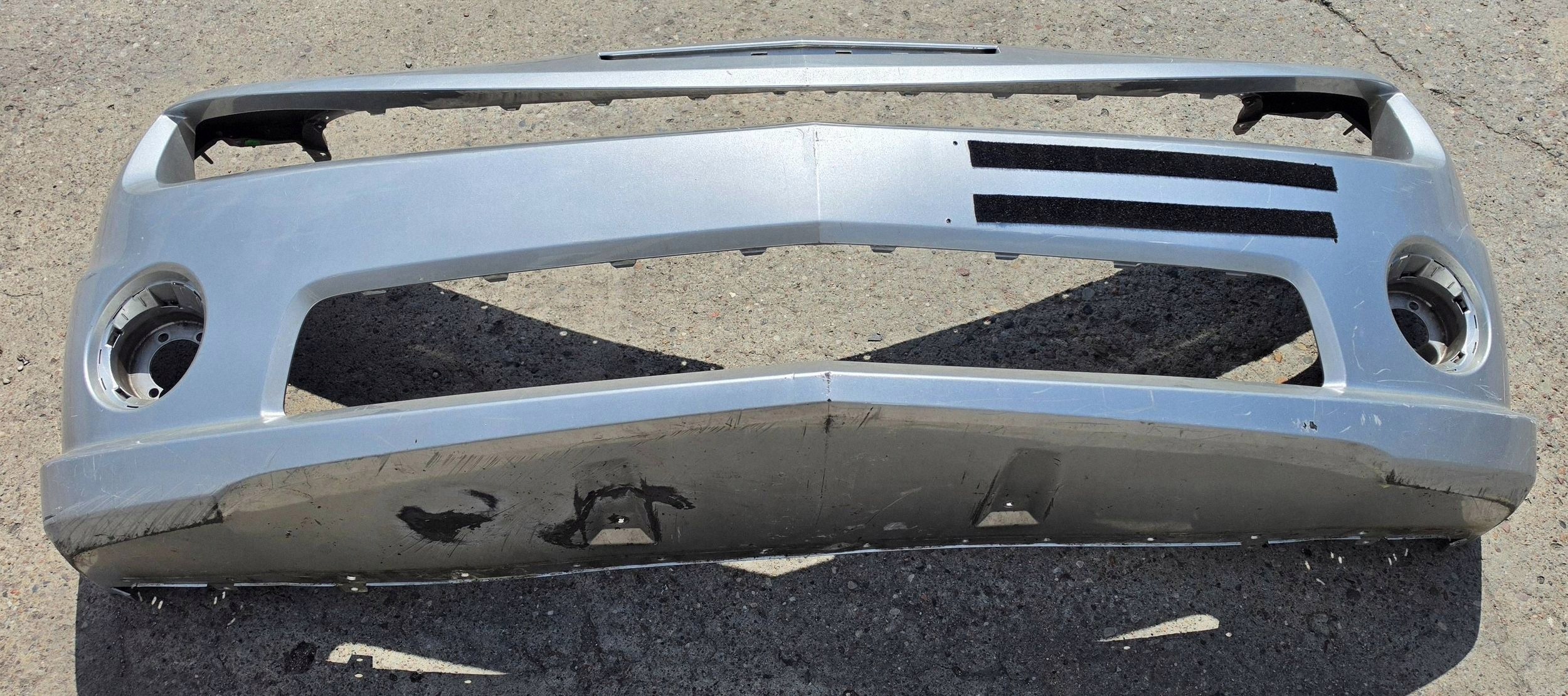 Chevrolet Camaro SS 92194275 front bumper