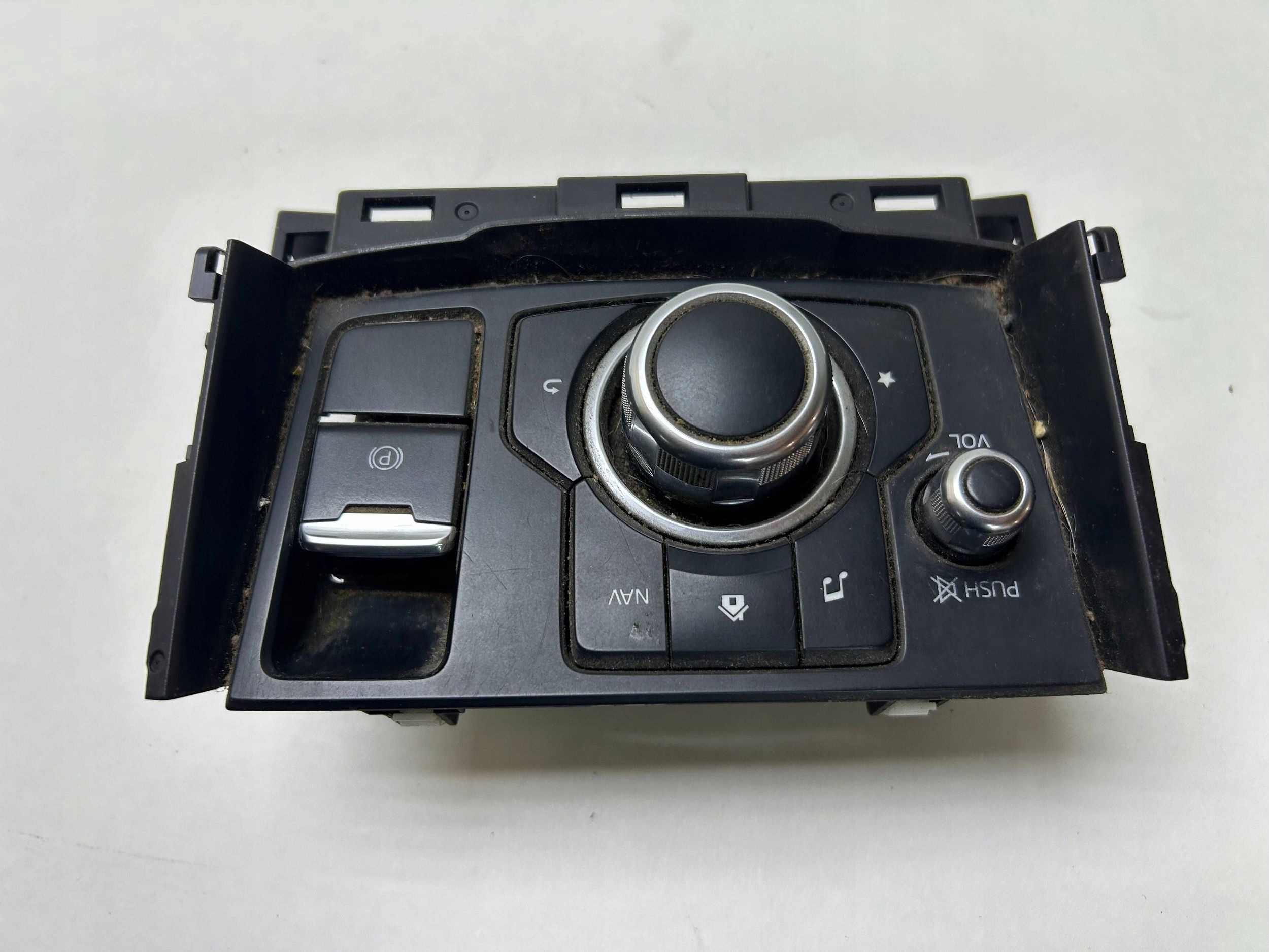 Kontroler control panel radiem Mazda 6 2016 G46C66CM0A