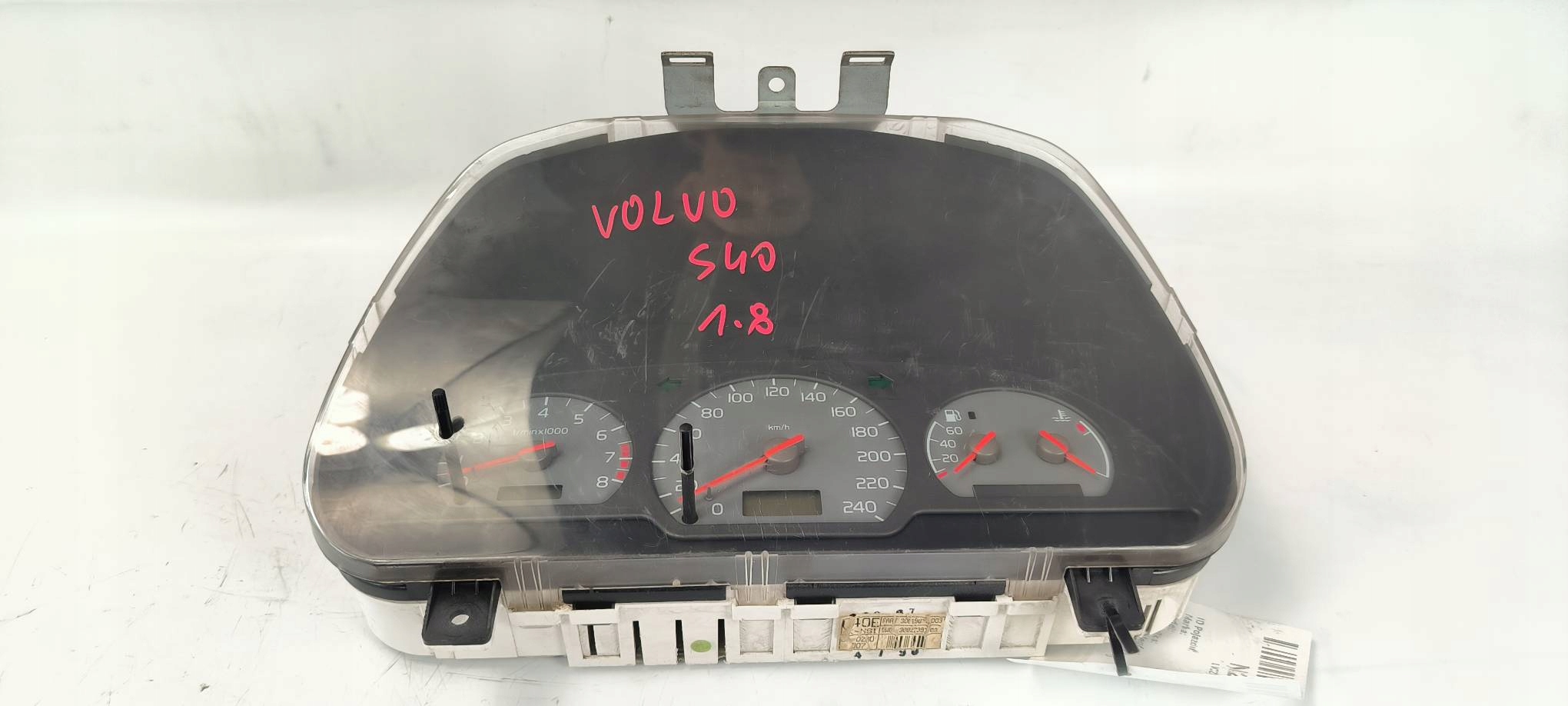 dials clock VOLVO V40