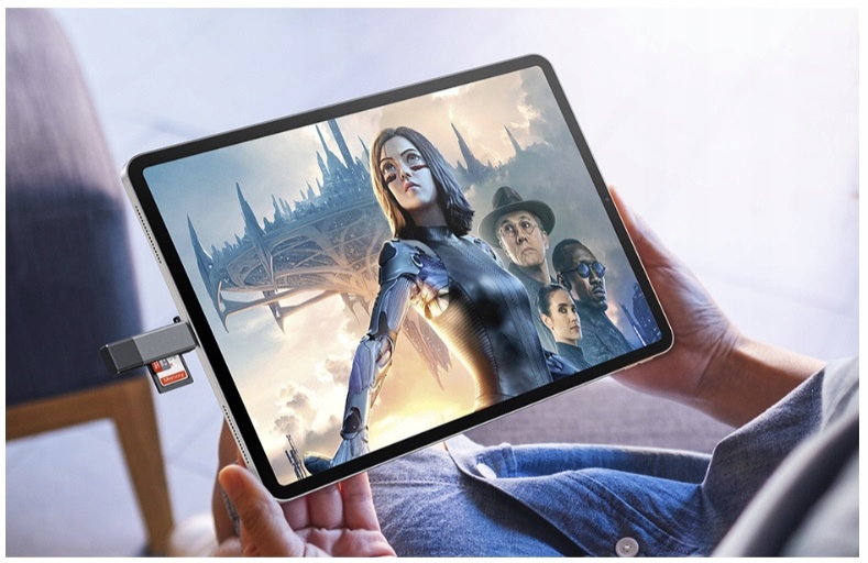 KOMPAKTOWY CZYTNIK KART PAMIĘCI SD/TF MAX. 2TB porty USB USB-C microUSB EAN (GTIN) 5903842703977