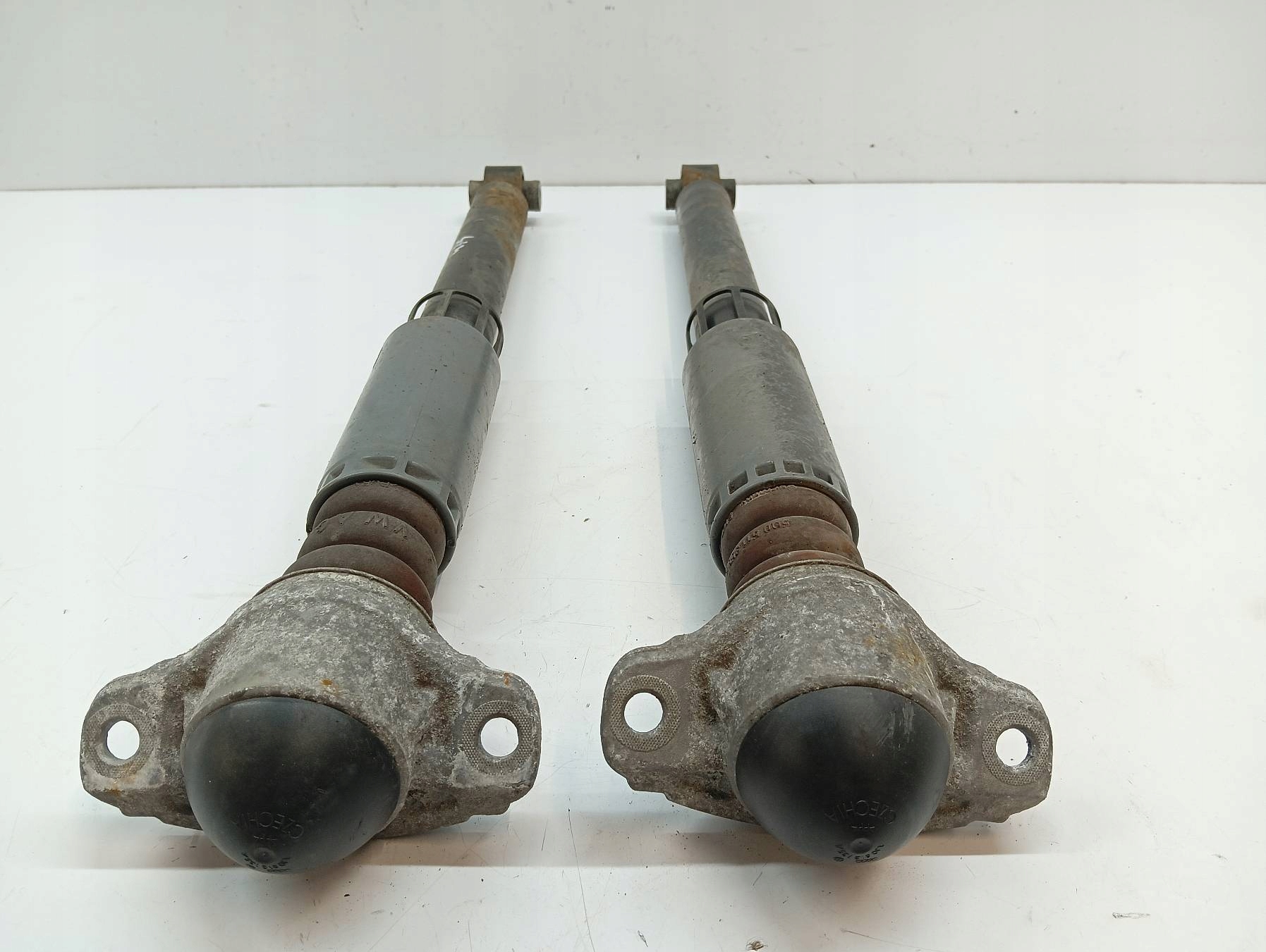 shock absorber left right rear part KPL 5Q0513029MF Audi Q2 and (2016- )