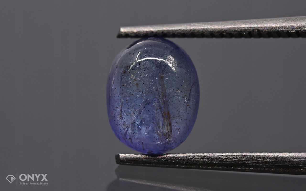 Tanzanit kabošon ovál 7,2x6 mm