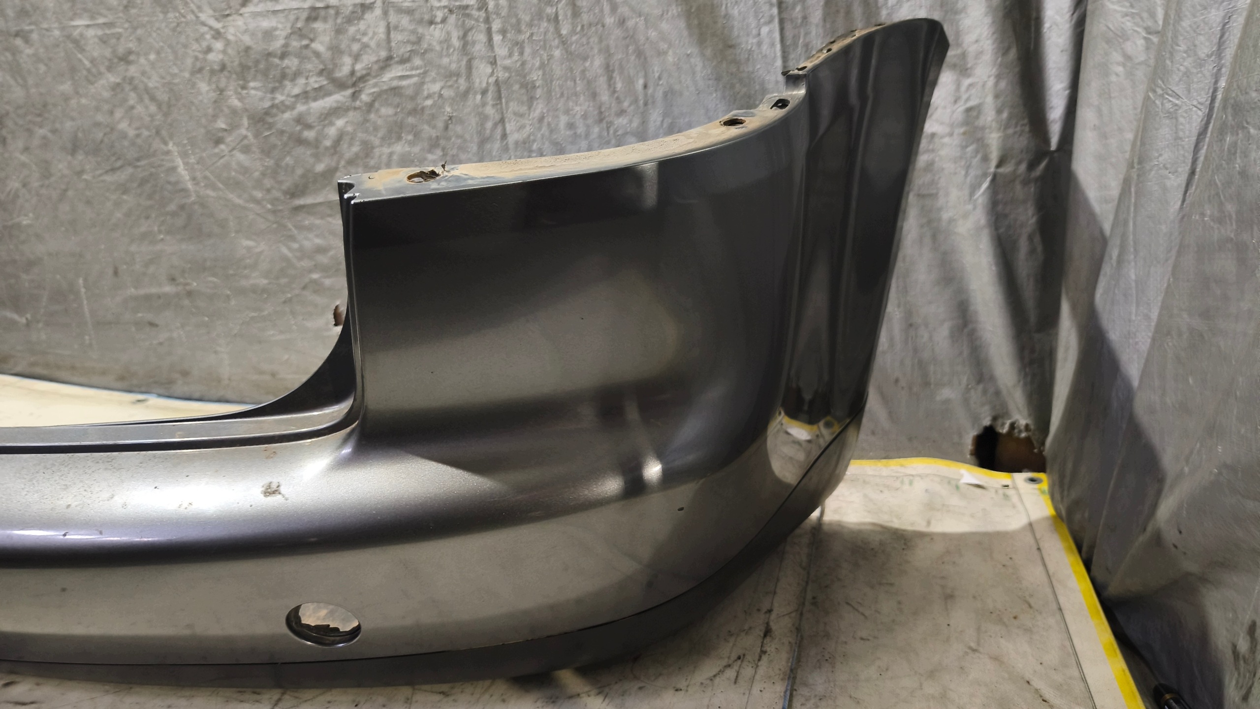 bumper rear VW TOURAN 2006r K: LDX7