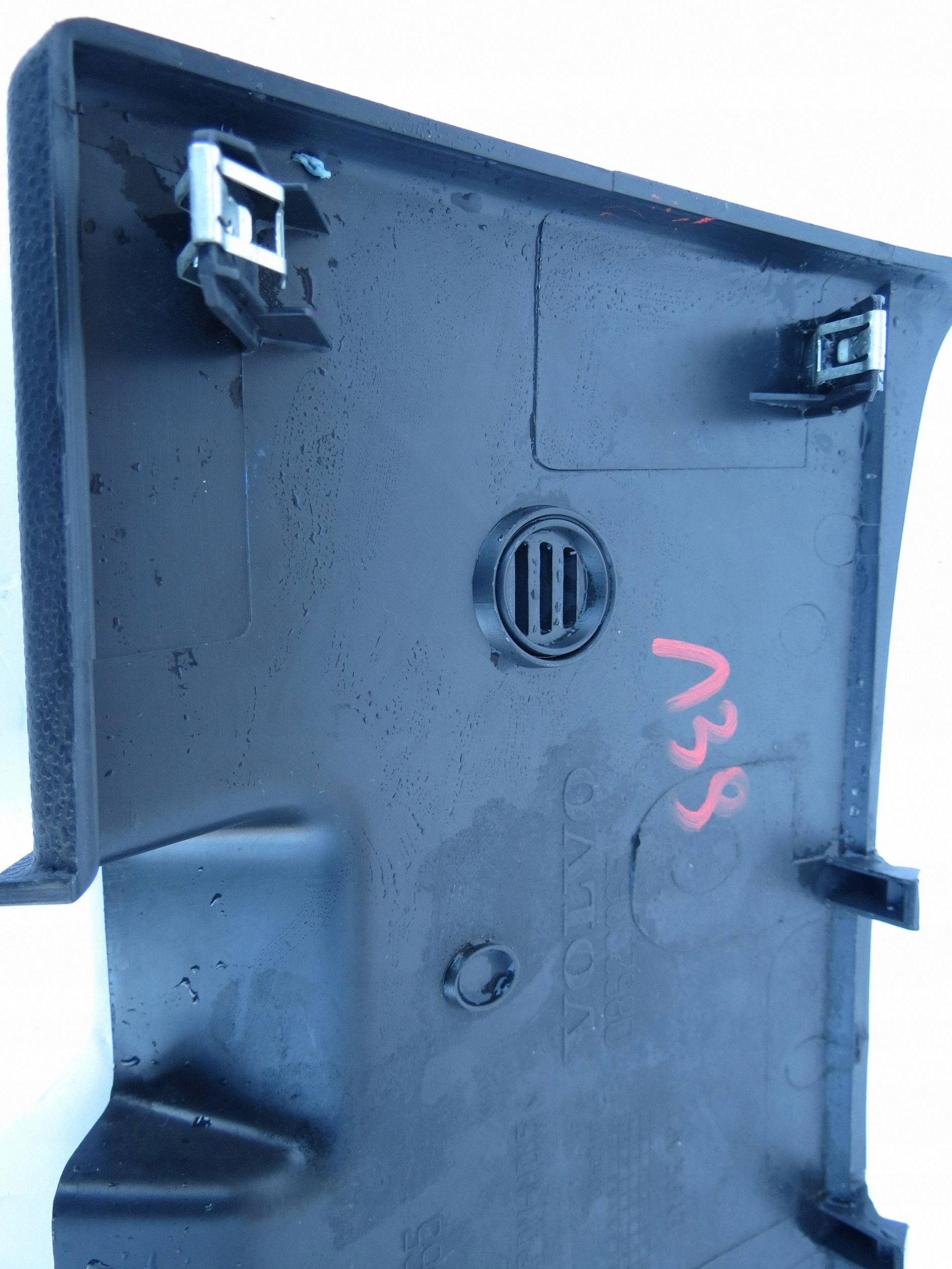 couverture couvre du tableau de bord VOLVO S40 II 08623065