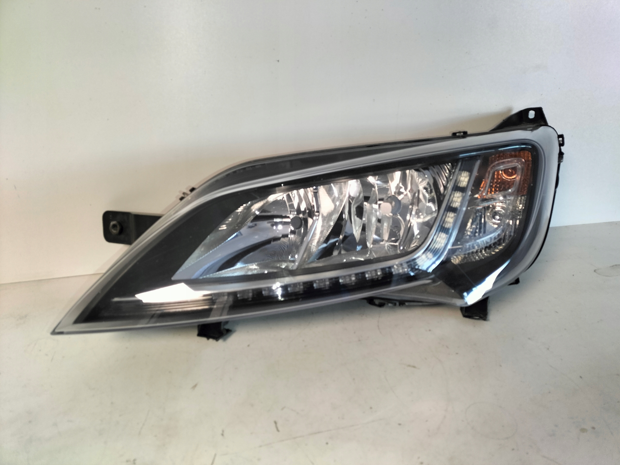 light front reflektor left FIAT DUCATO BOXER III LIFT 14- LED