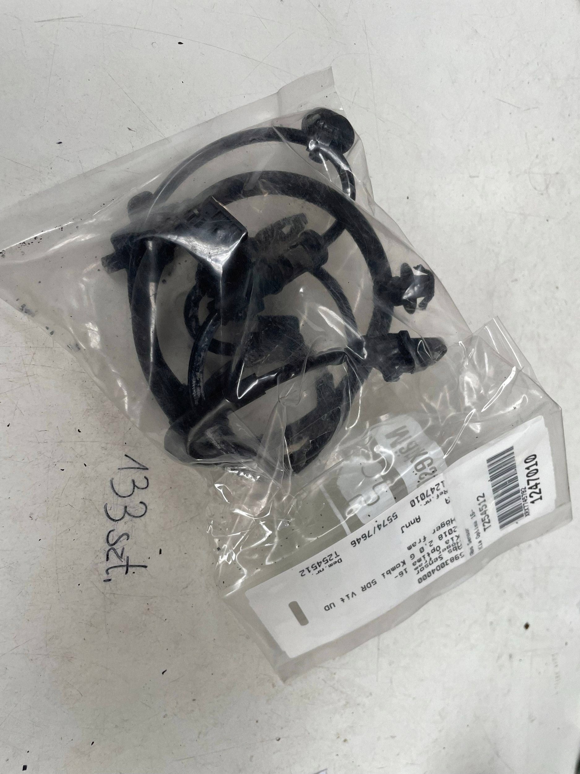 sensor PREDKOSCI wheels ABS KIA OPTIMA 59830-D4000 @M