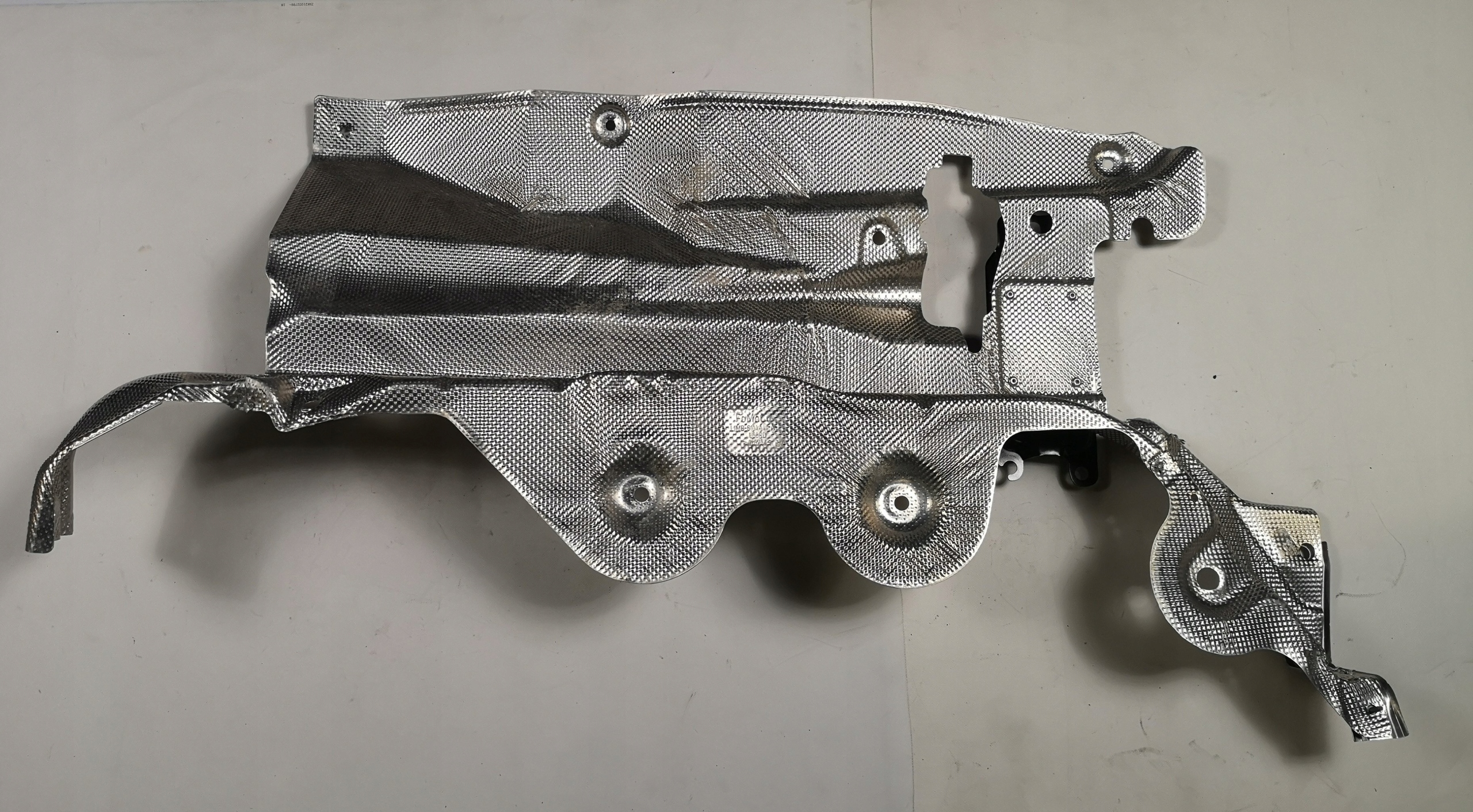 L1MB-S114A44-A - Нижній тепловий екран Ford Explorer 2020 -