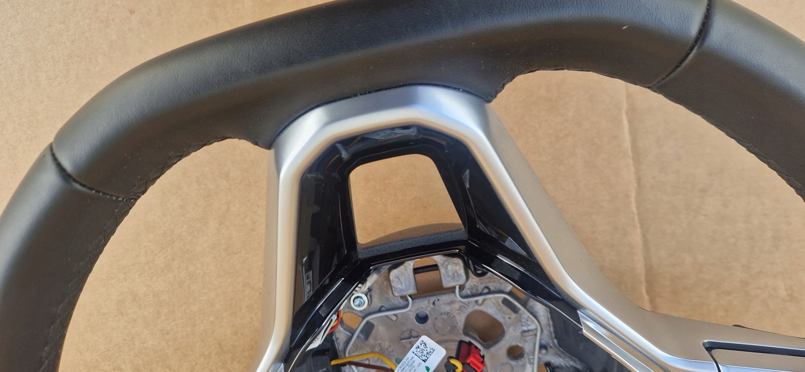 volant GOLF 8 VIII PASSAT B8 5H0419089ET chauffant comme neuf original
