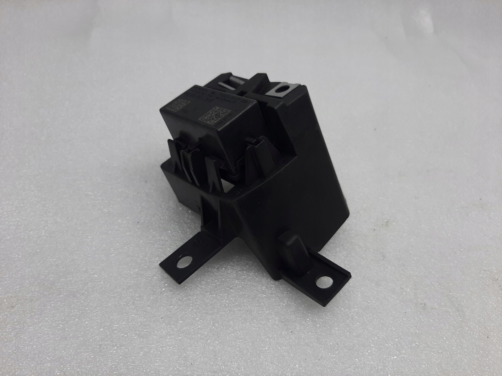 AUDI KEYLESS АНТЕННИЙ МОДУЛЬ 4H1858937A