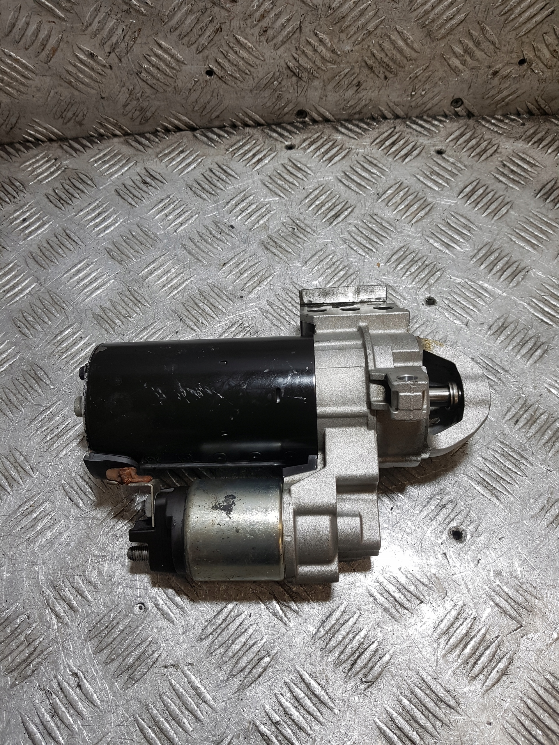 starter BMW E87 2.0 D 2006 BOSCH 0001115069
