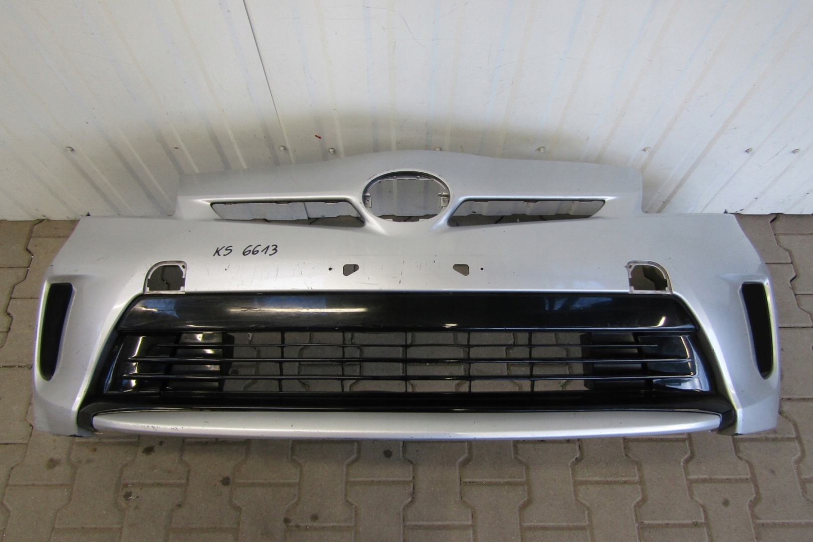 Zderzak przód Toyota Prius 3 III Lift 12-15 52119-47510 za 1450 zł z ...