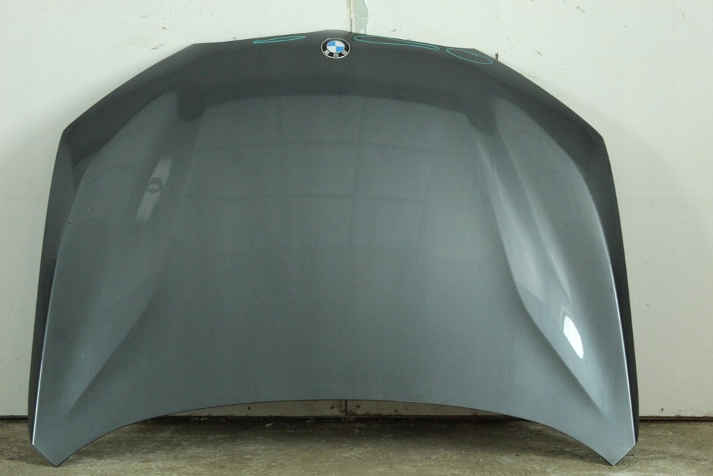 BMW X1 F48 Lift Maska Ładna