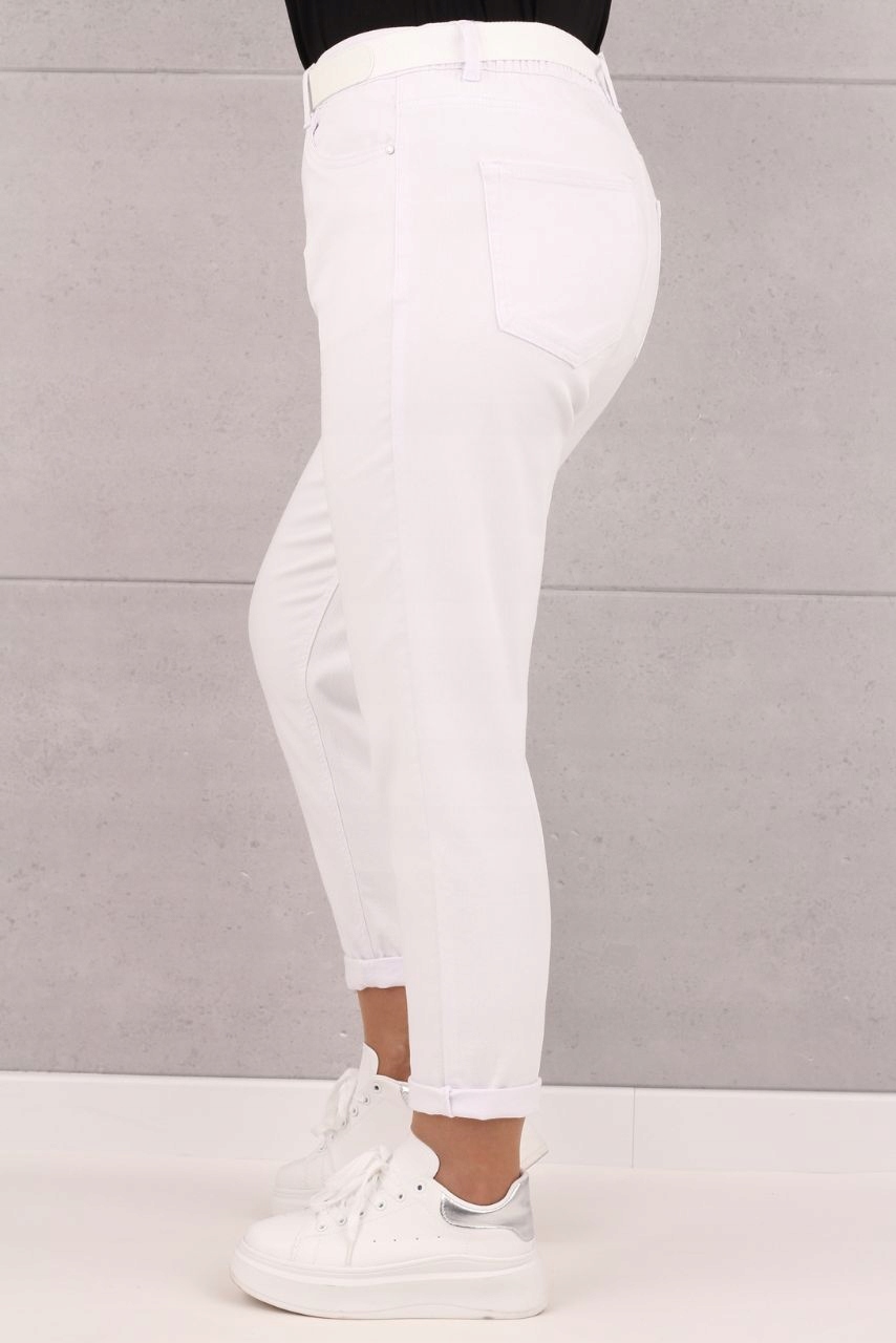 JEANSY DAMSKIE PASEK GRATIS SPODNIE JEANSOWE NA GUMCE DUŻE ROZMIARY Kolor biały