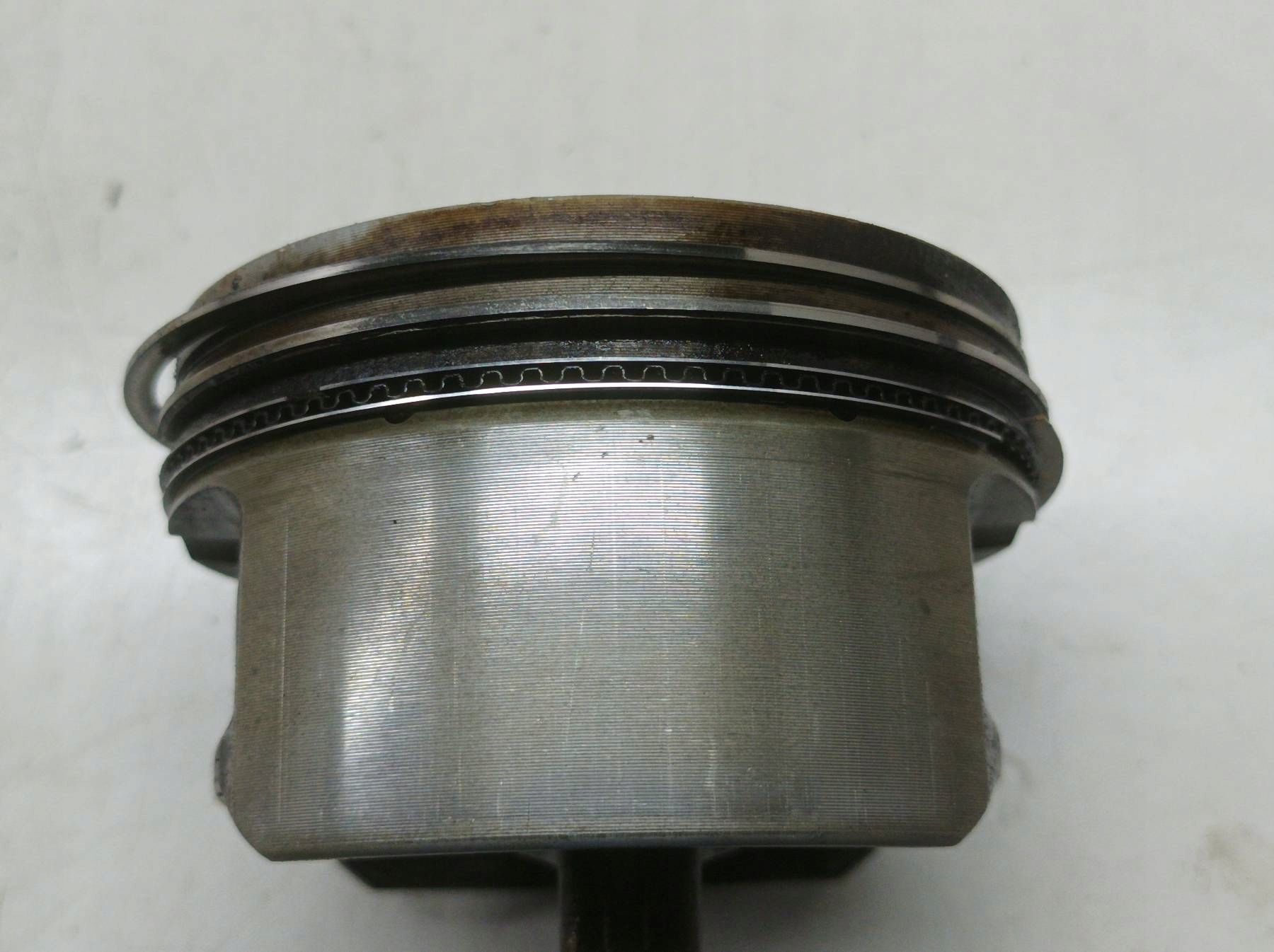 piston connecting rod 83L38 2.4 D Volvo V70 II (1999-2007)