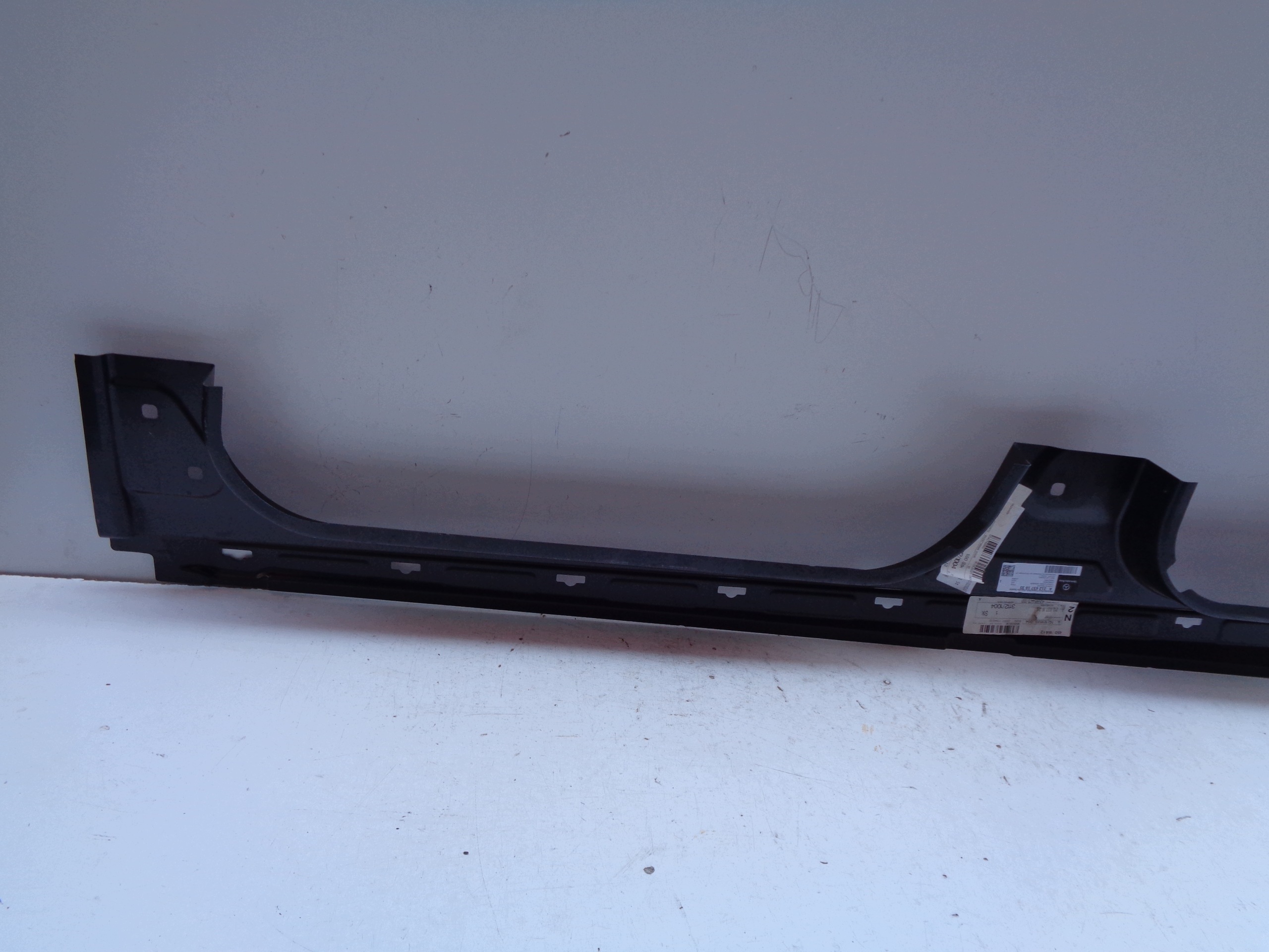 threshold right MERCEDES E-KLASA W212 09- NR 53209
