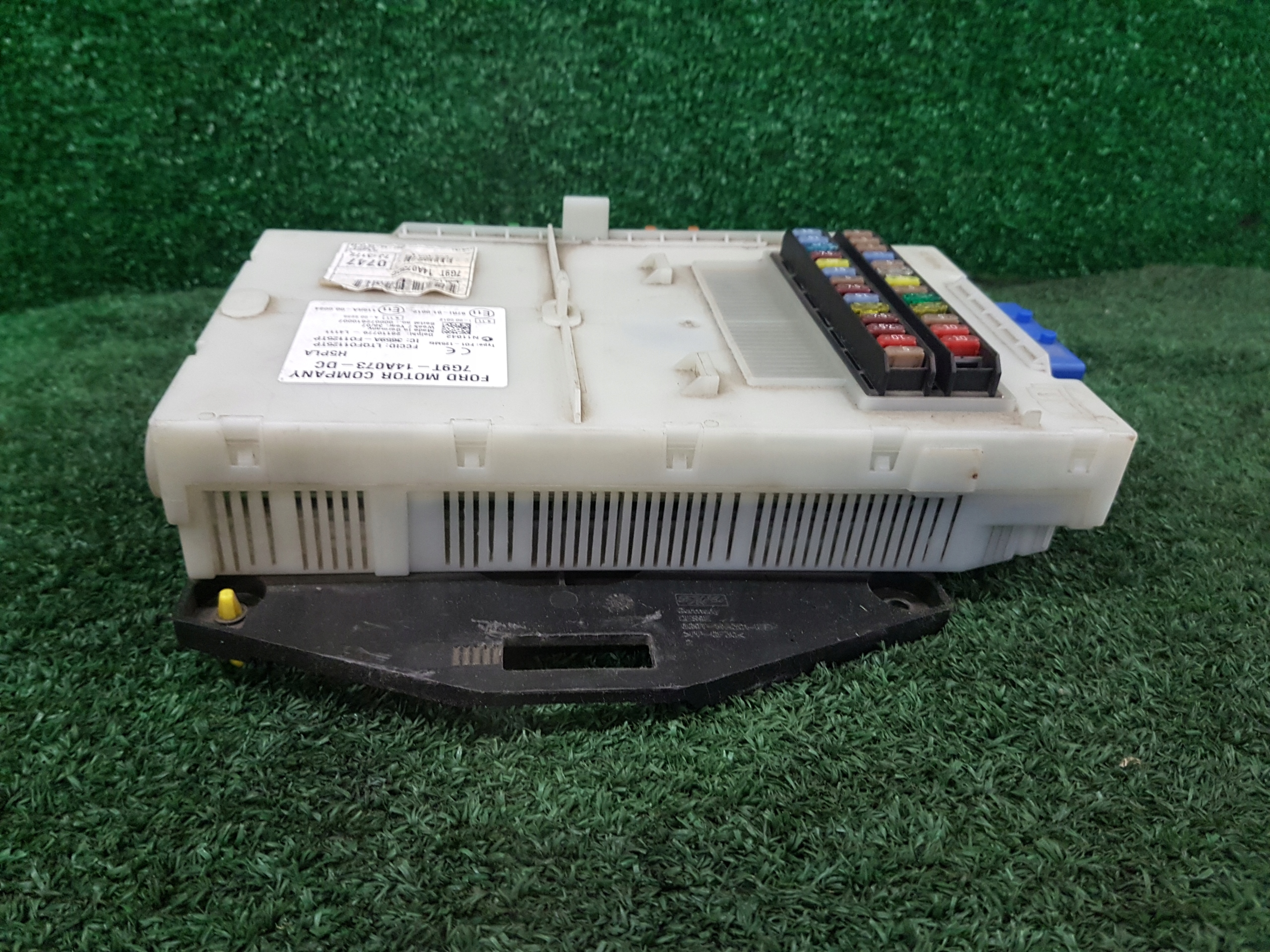 compartment module BSI FORD S-MAX 7G9T-14A073-DC