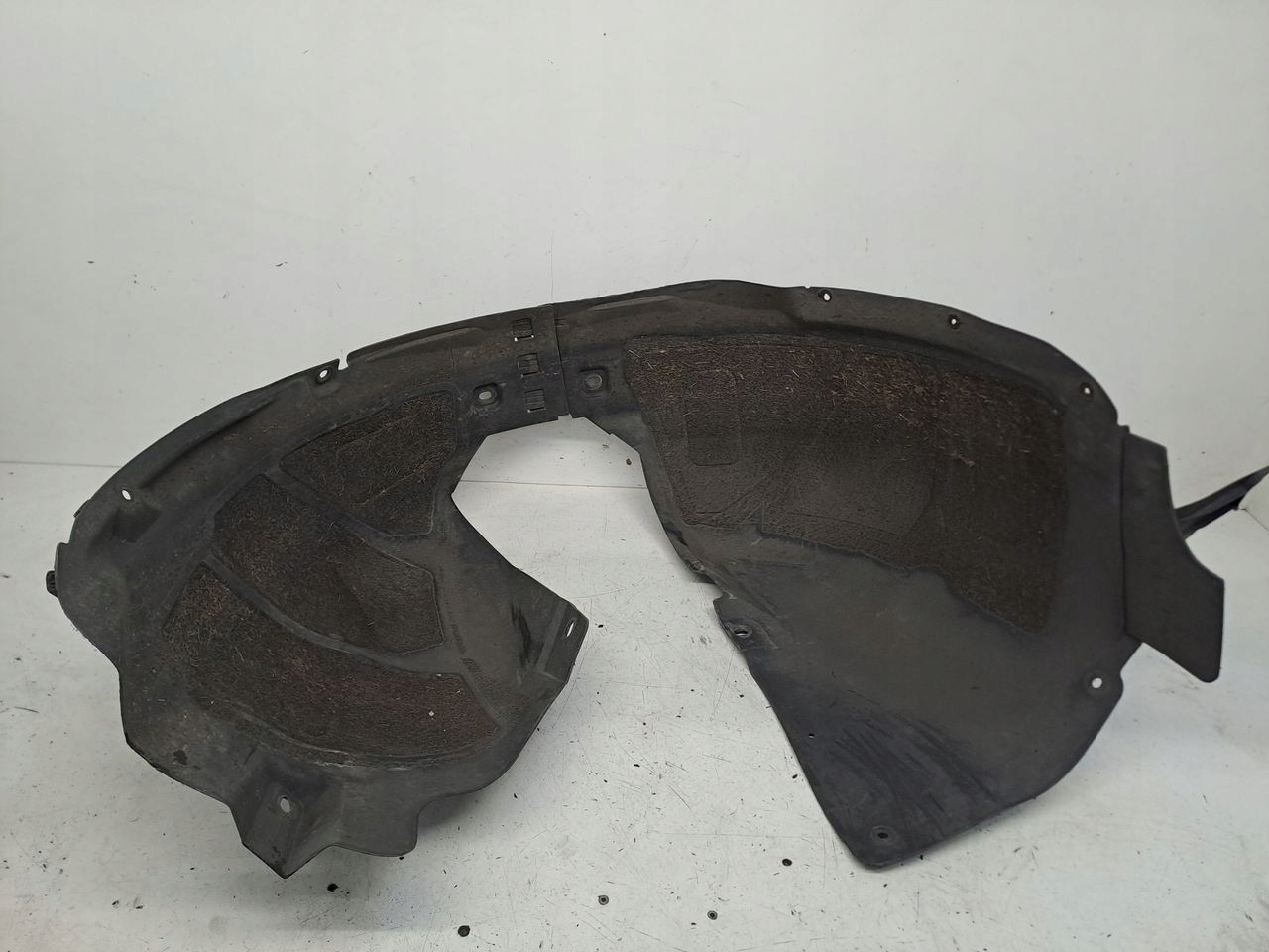 mudguard front front right Opel Astra J 2,0 CDTI