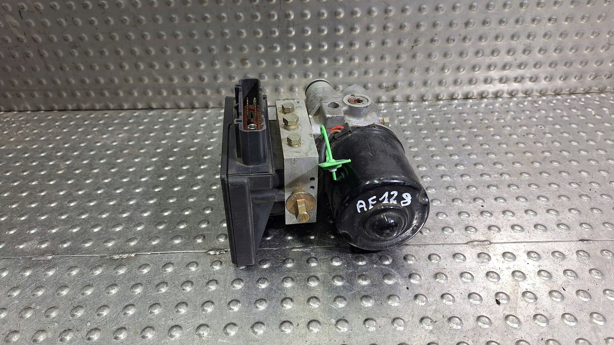 pump control unit ABS 95GB-2M110-AD 95GB-2C013-AC FORD SCORPIO MK2