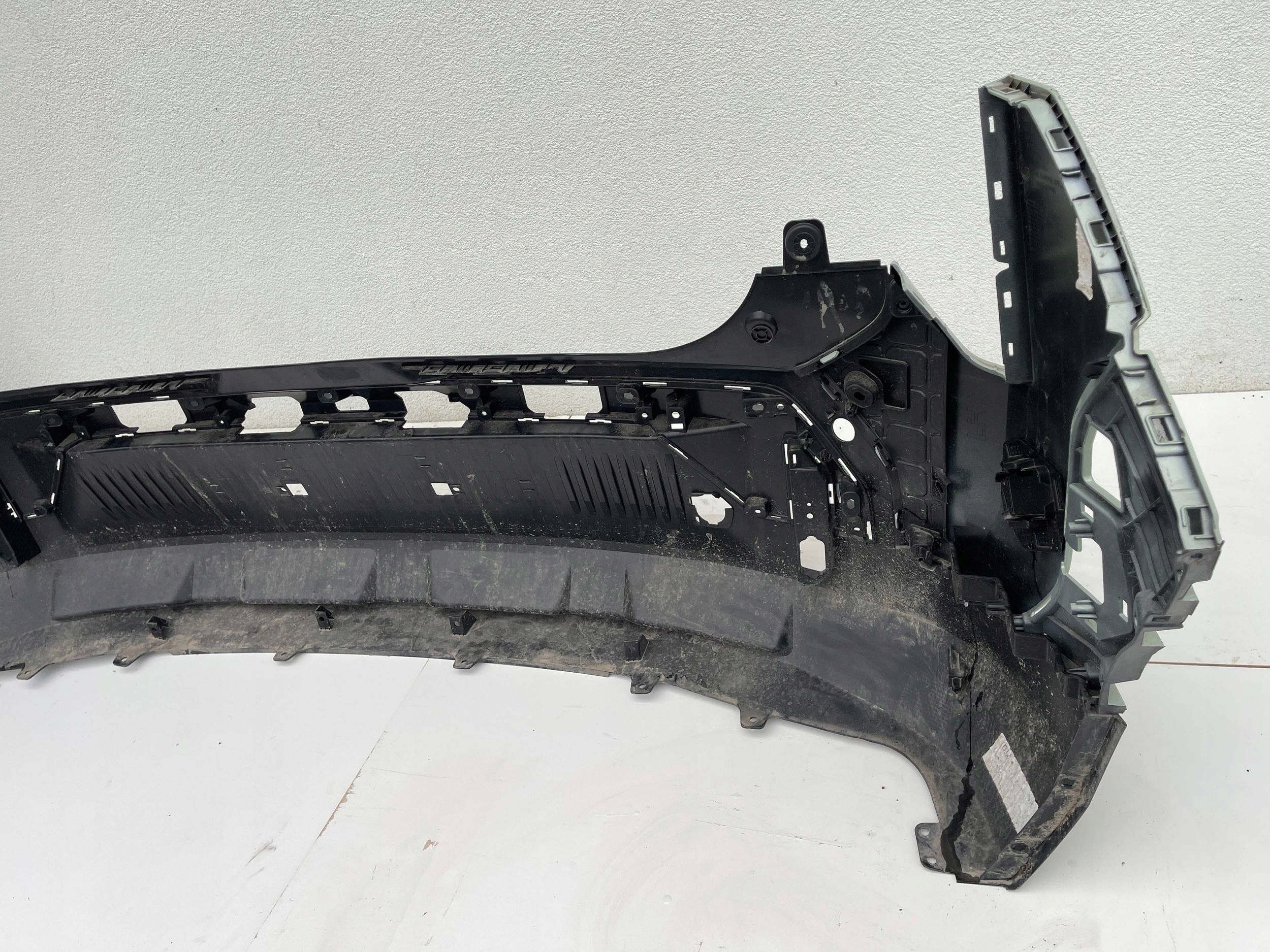 bumper rear part rear corner KIA EV3 24- 86612-EV000