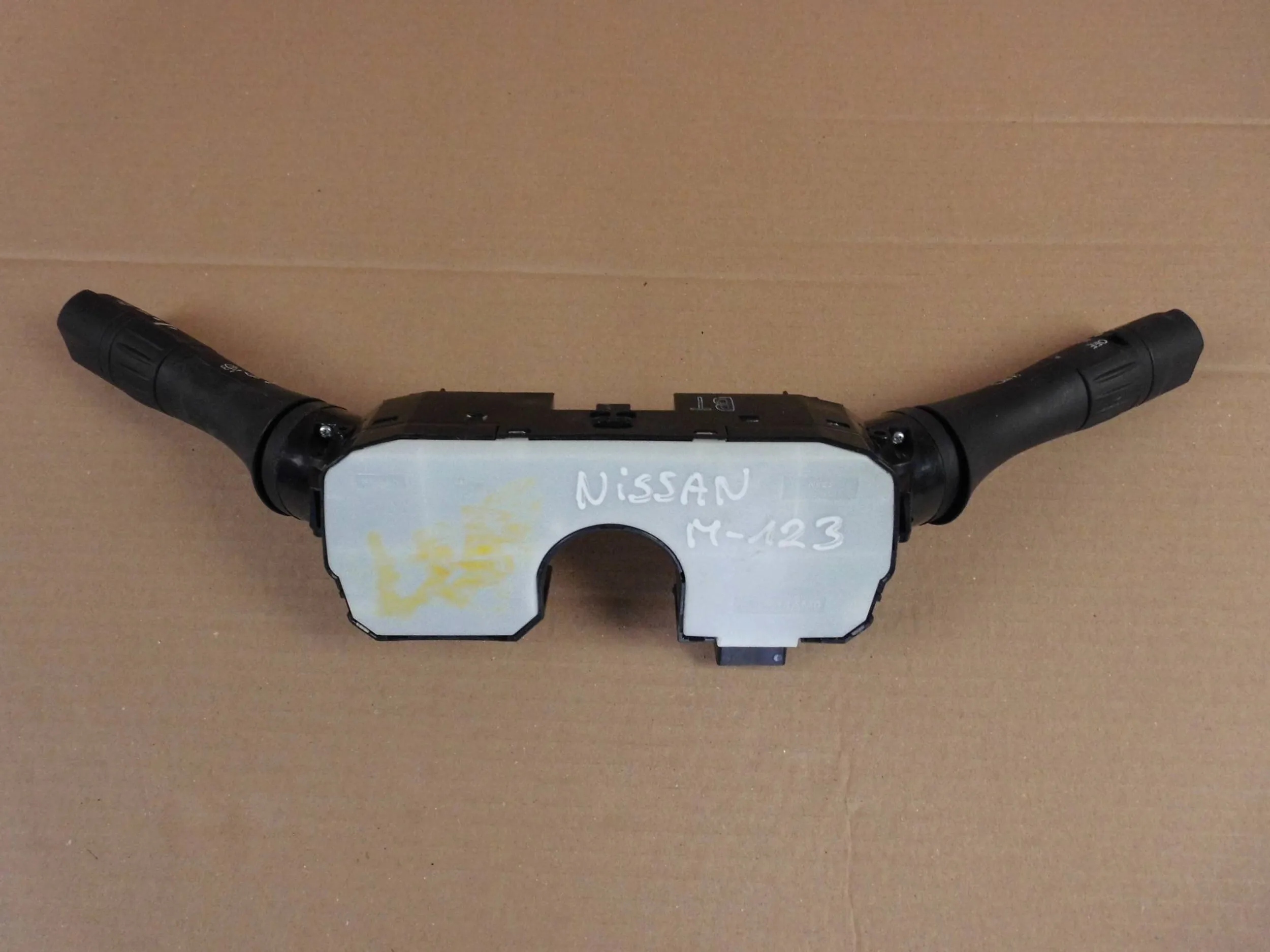 Nissan Leaf light switch control zespolony