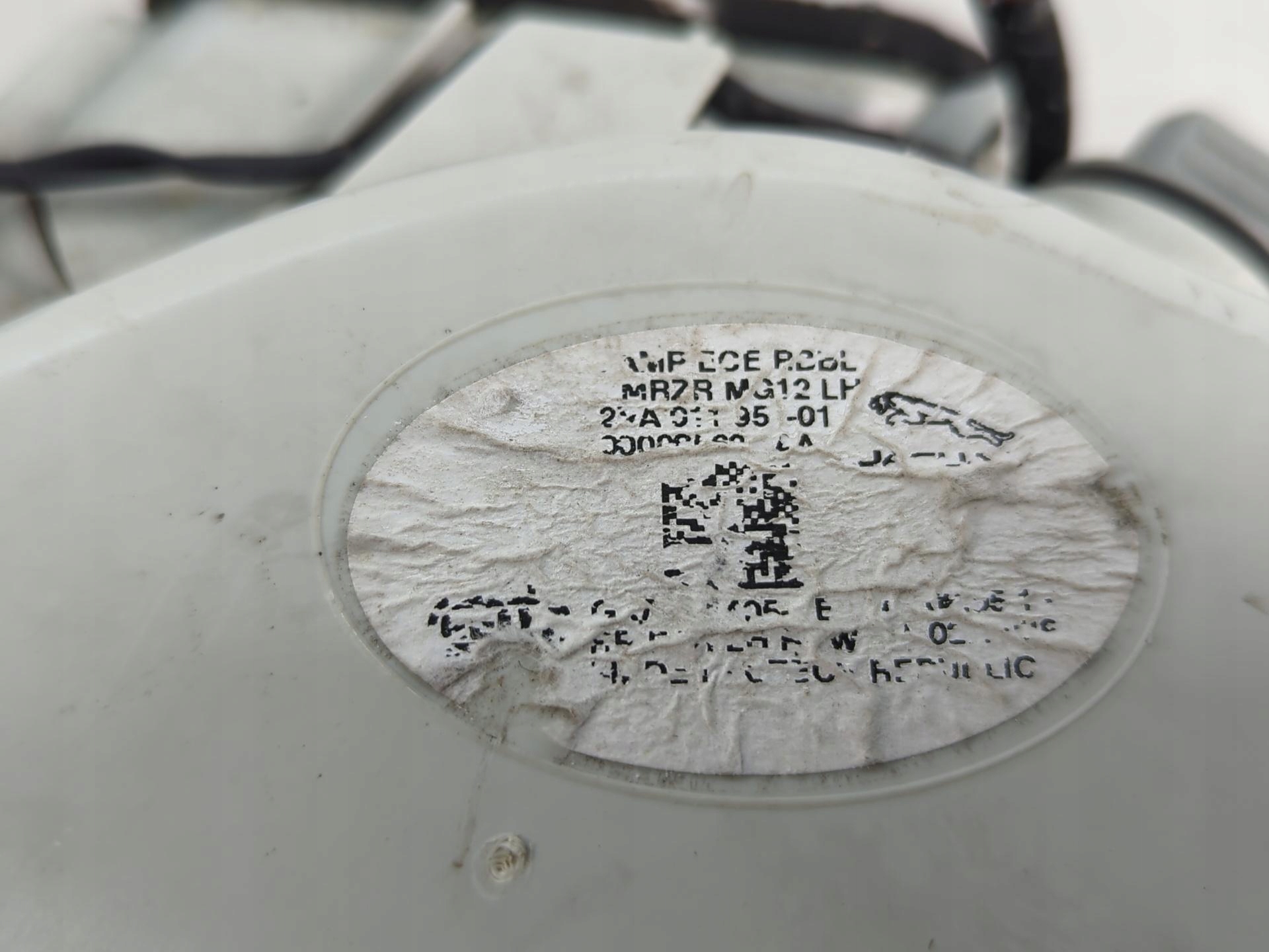 фонарь левый 197337-01 jaguar XE