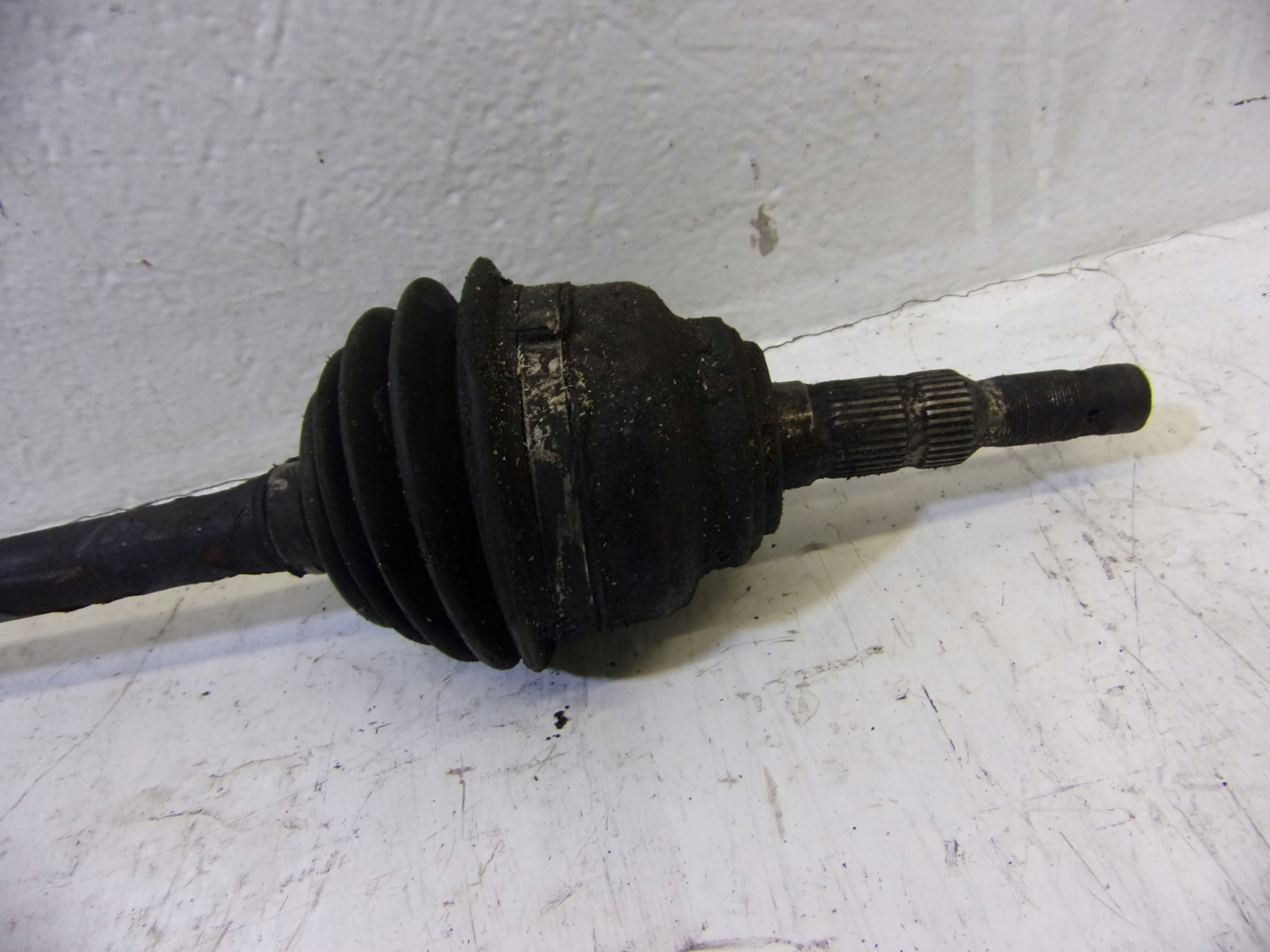 semi-axis semi-axis right front OPEL ZAFIRA A 2.2 DTI