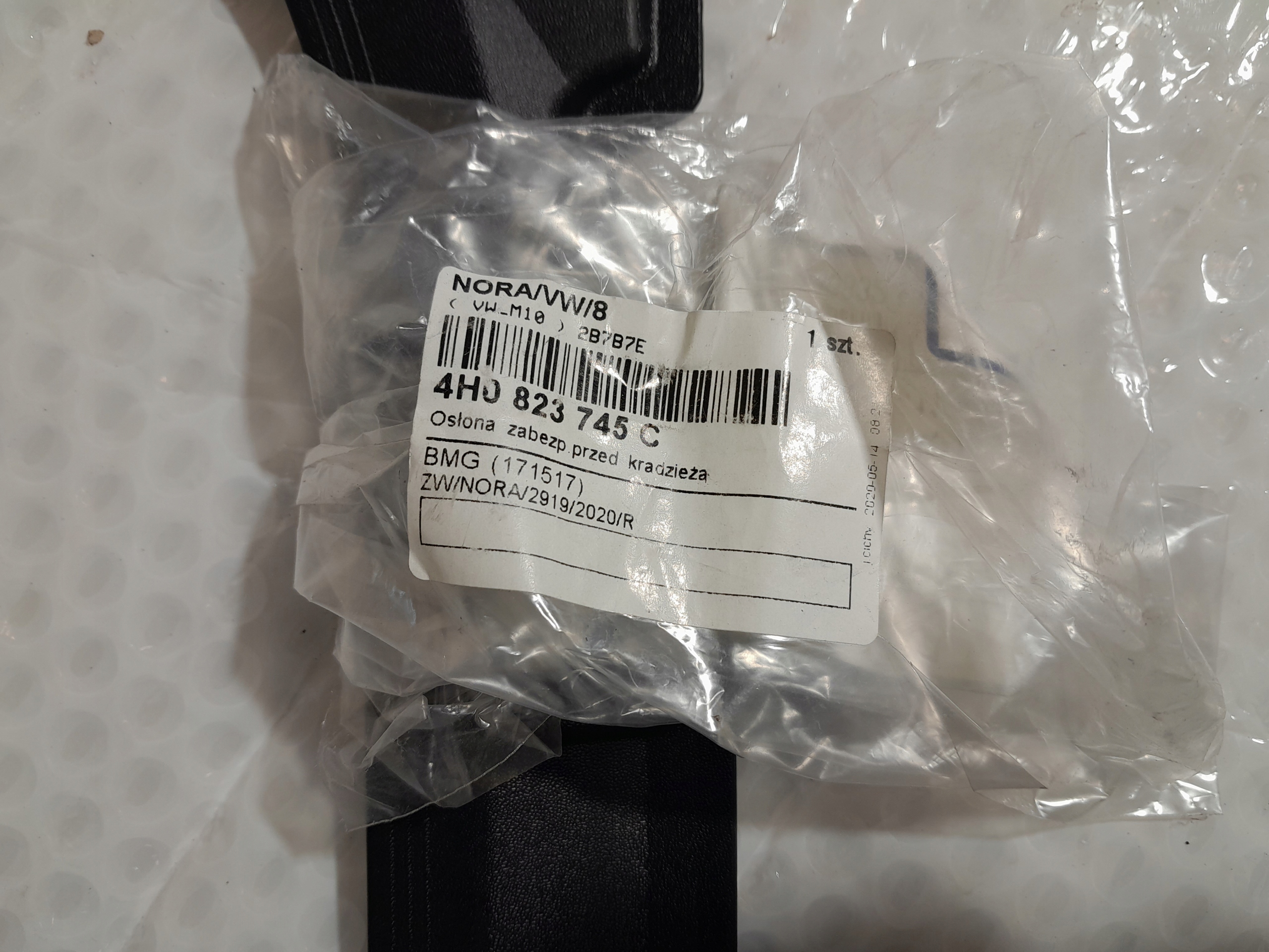AUDI A8 D4 4H0 fedél fedél sárvédöt 4H0823745C