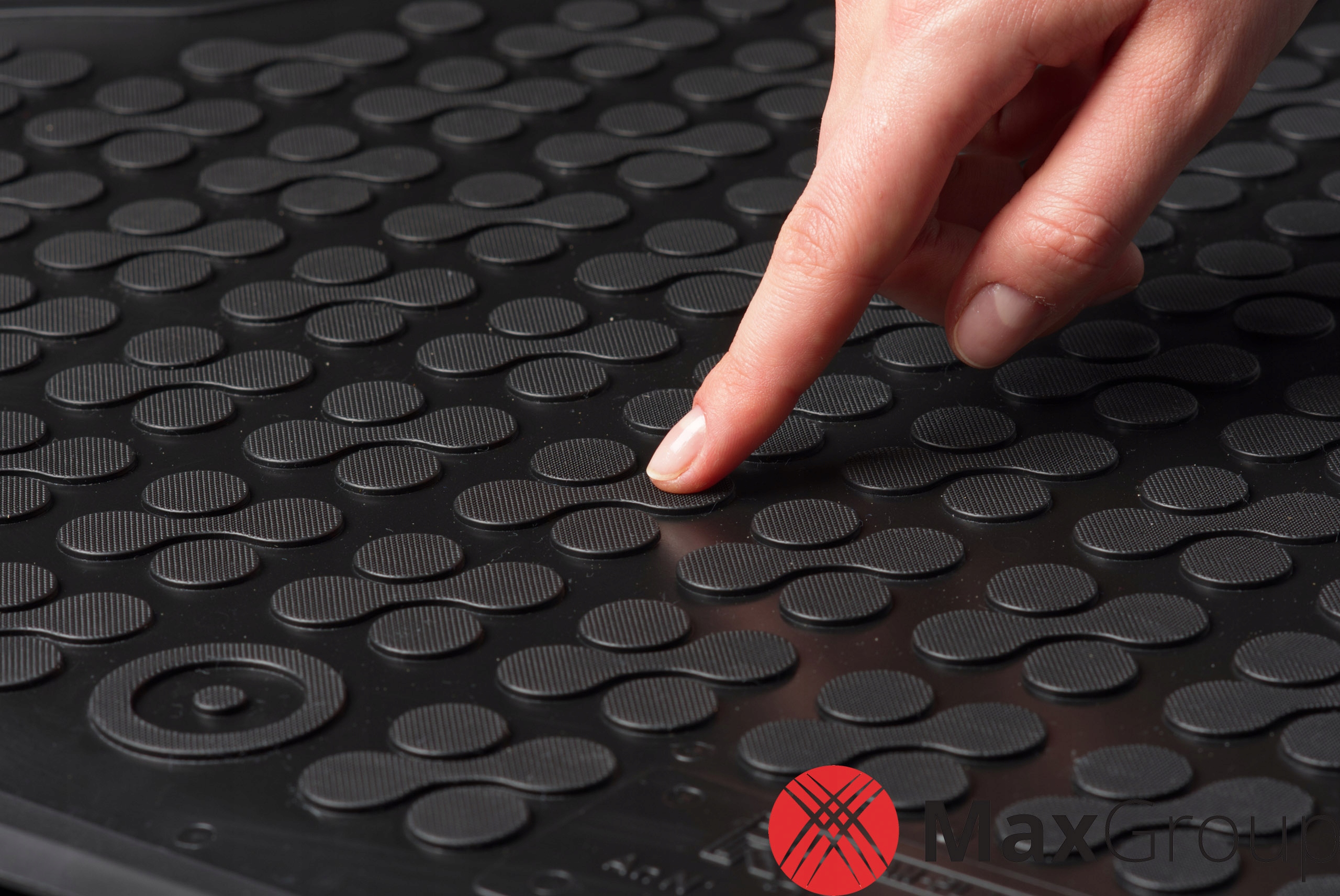 Mercedes Sprinter I 2000-2006 Dywaniki samochodowe Kolor czarny