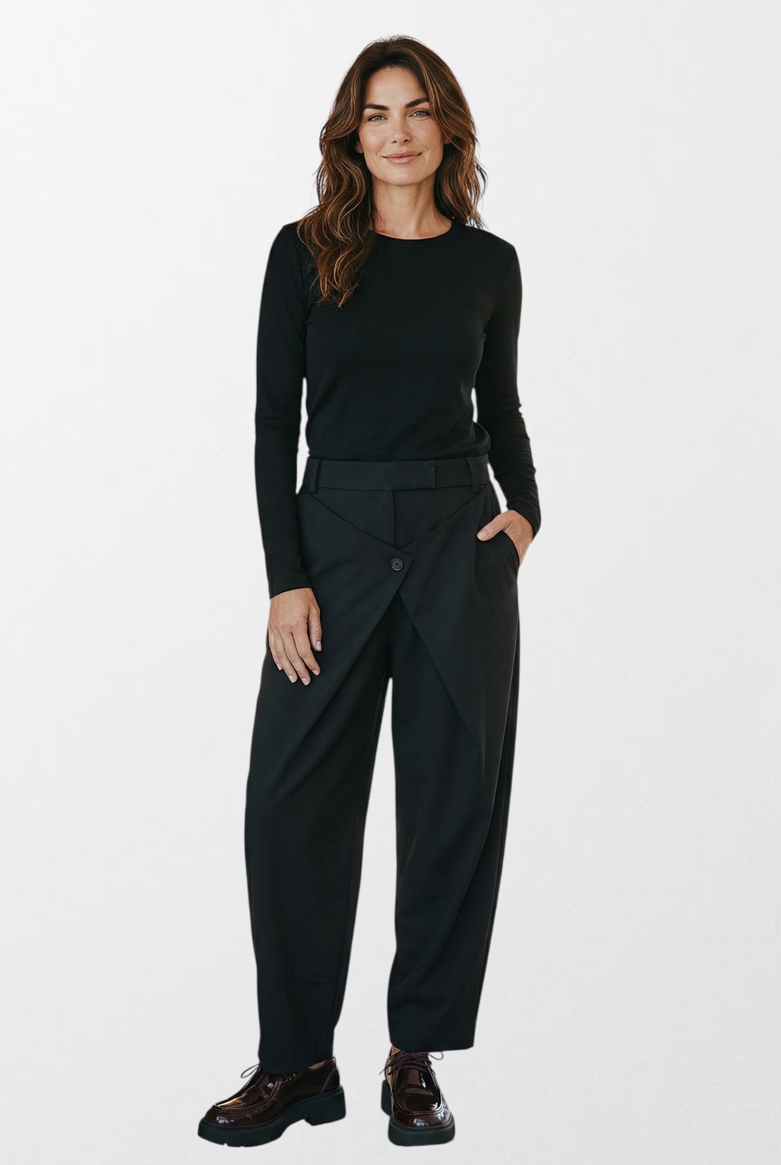 Dámské černé elegantní kalhoty na záložku Wendy Trendy