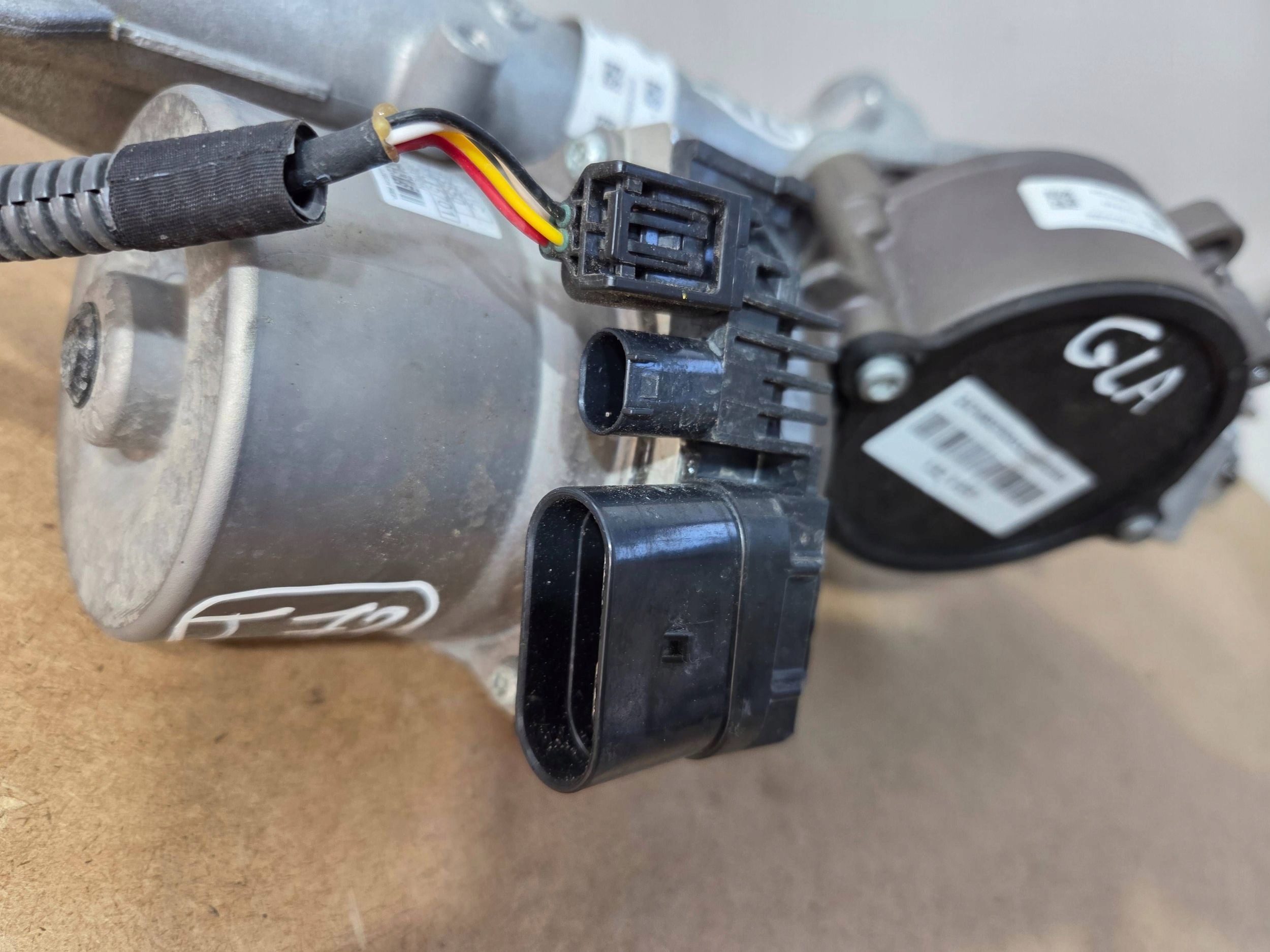 Mercedes-Benz GLA H247 2025r control 682000506 (T72)
