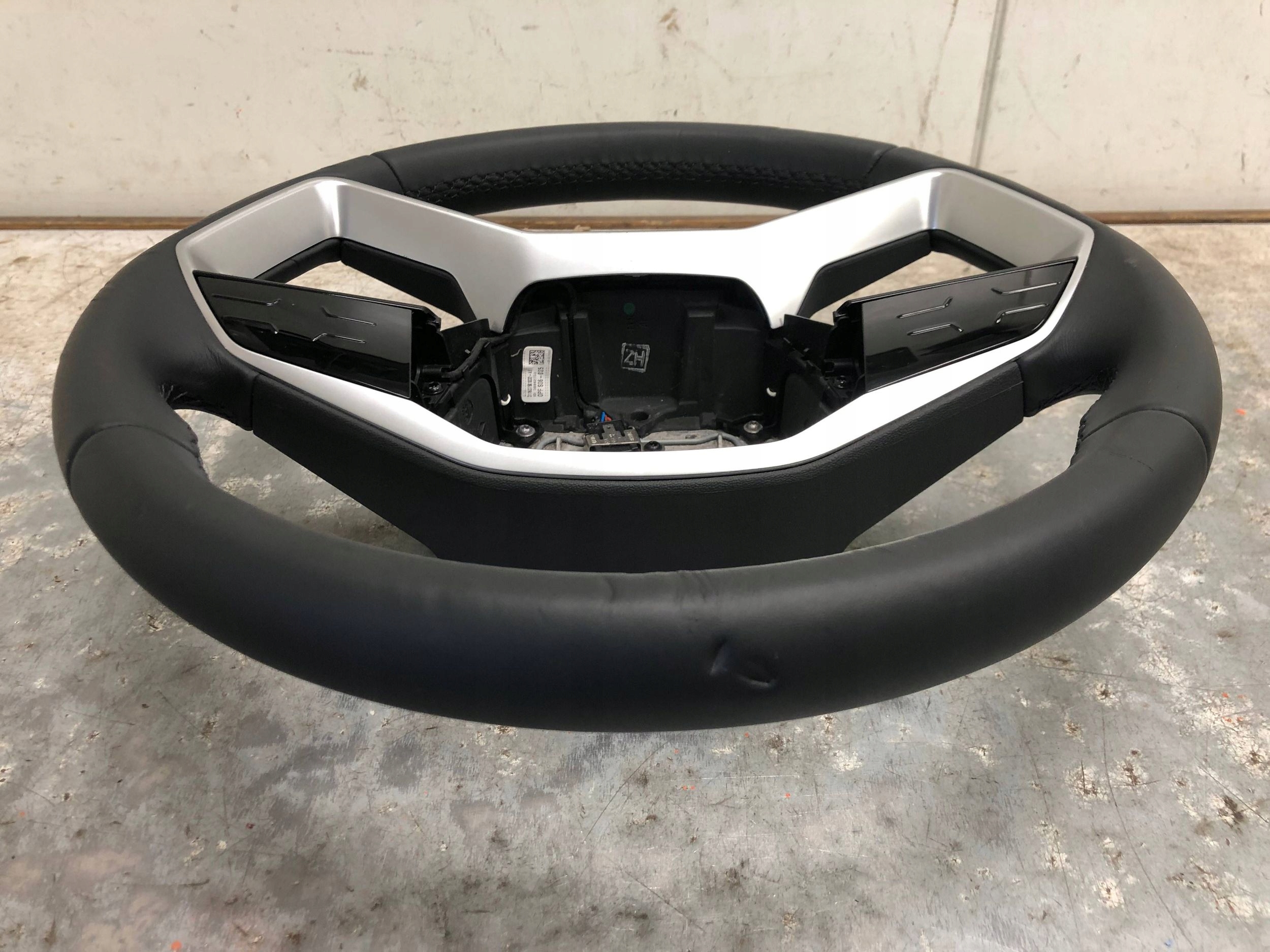 lenkrad Leder MULTIFUNKCJA DOTYKOWA AUDI Q4 E-TRON 89A419091E